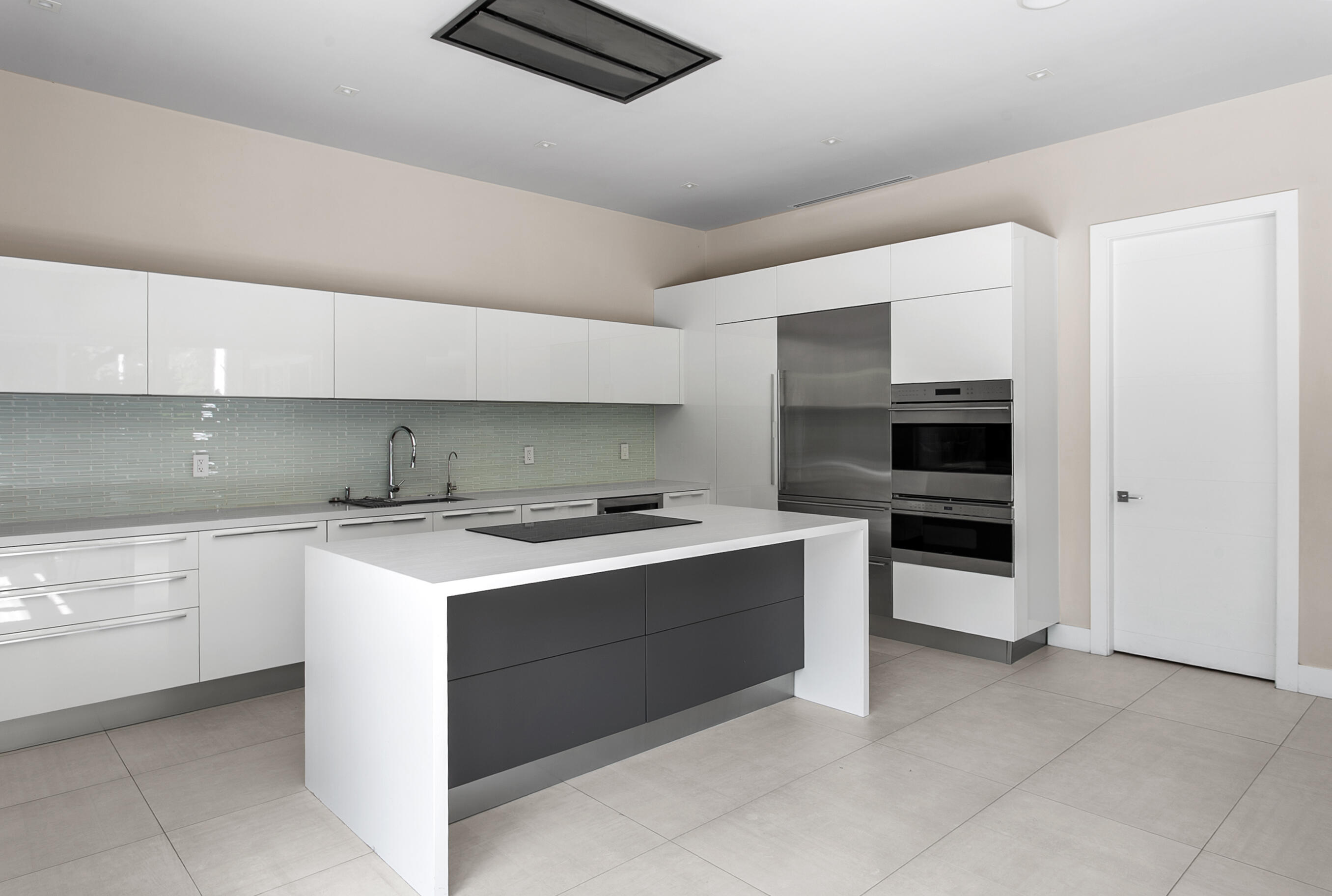 7700 SW 53rd, Miami FL 33143