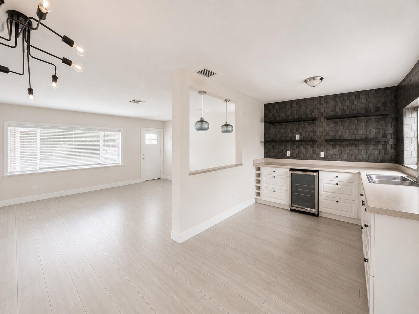 491 NW 2nd, Boca Raton FL 33432