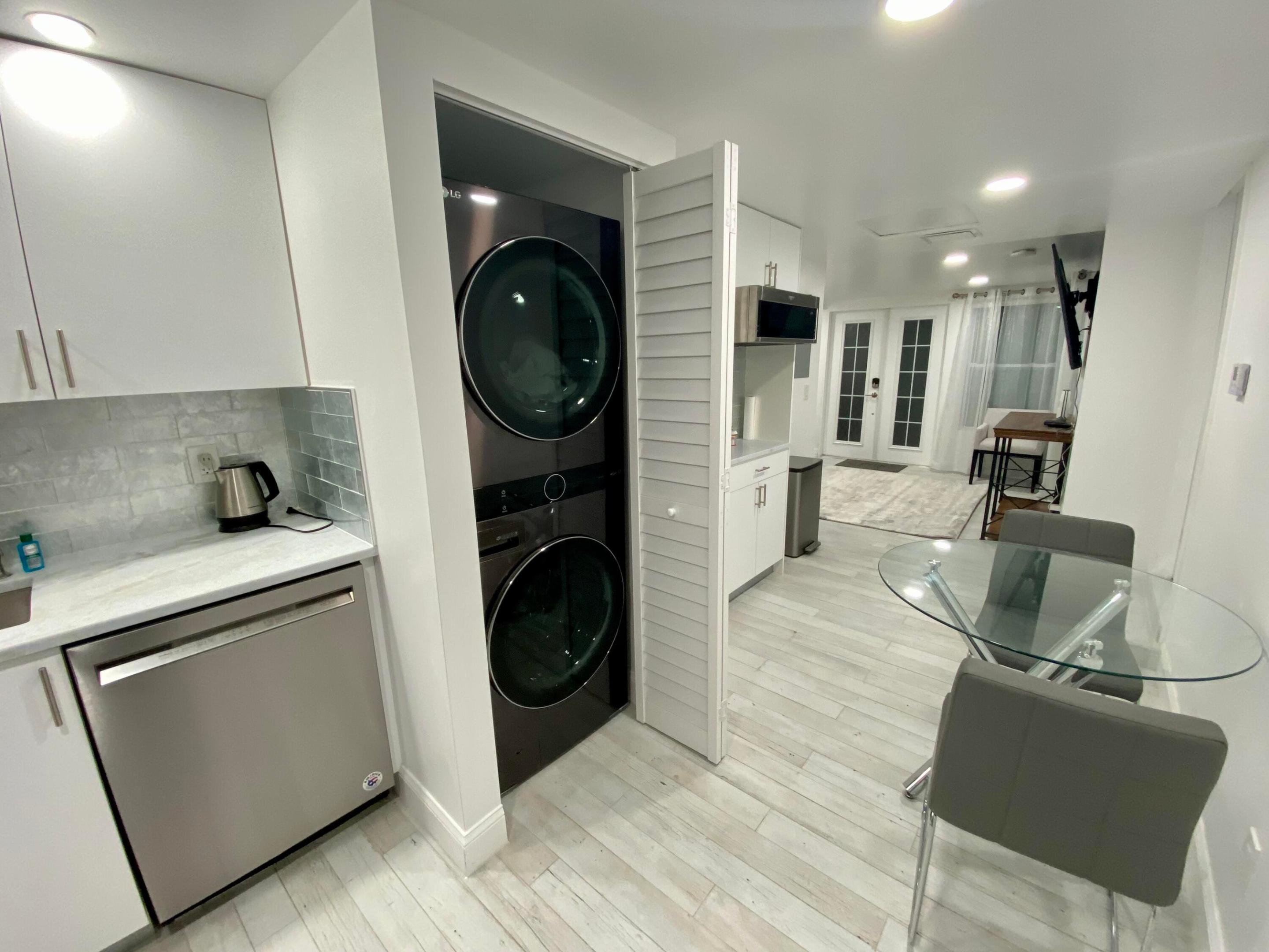 1216 SE 1st, Fort Lauderdale FL 33301