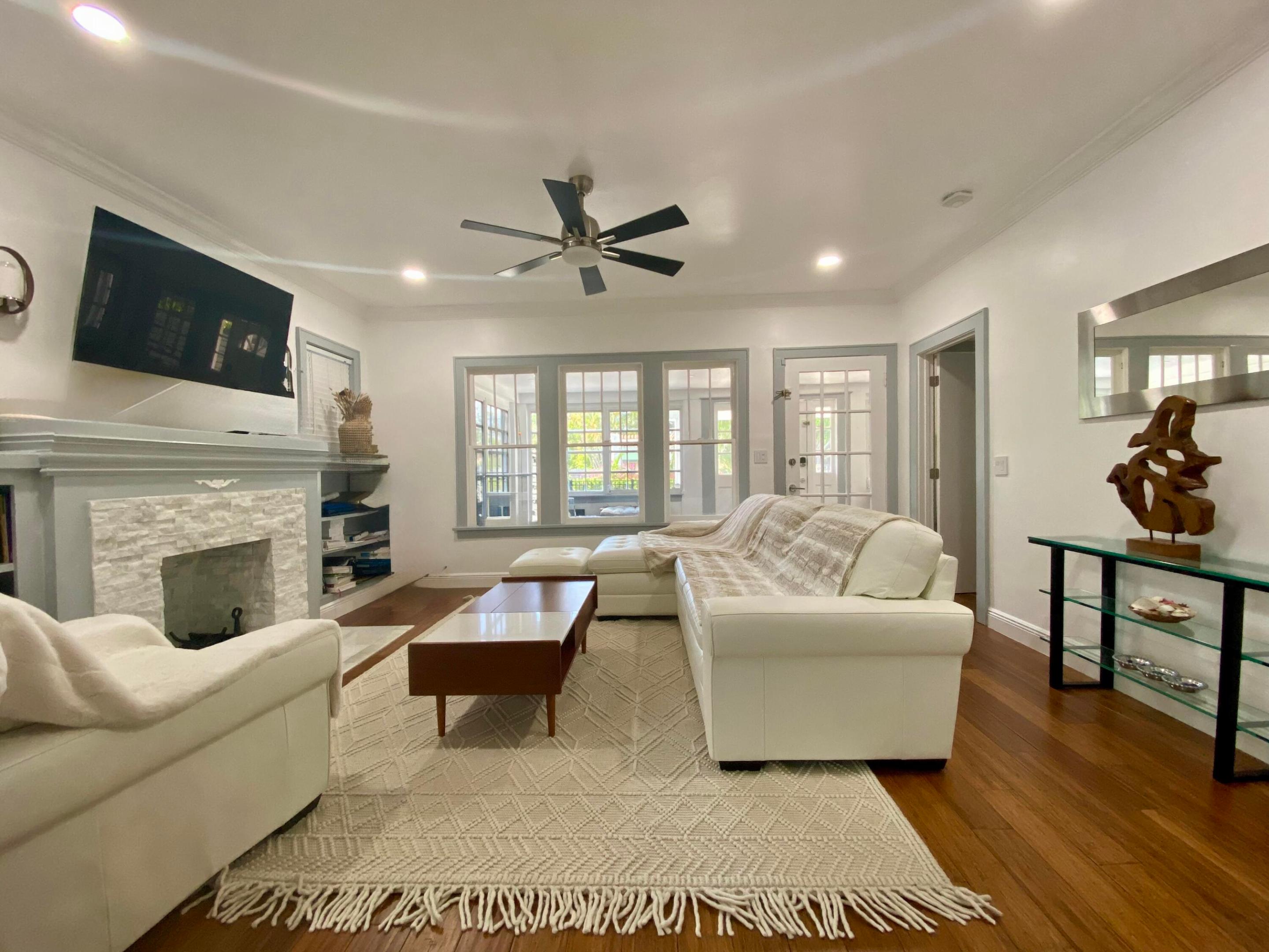 1216 SE 1st, Fort Lauderdale FL 33301