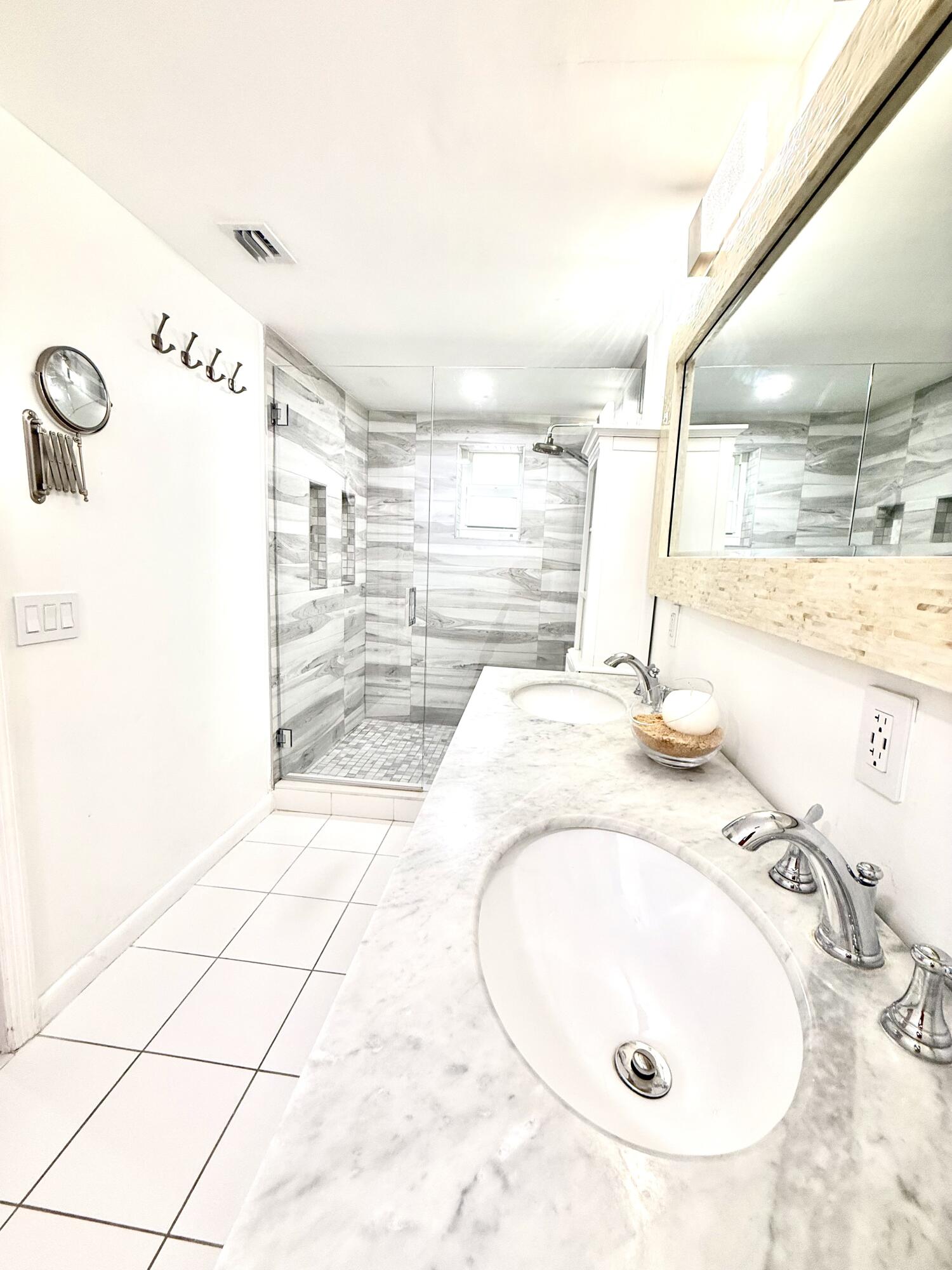 1216 SE 1st, Fort Lauderdale FL 33301