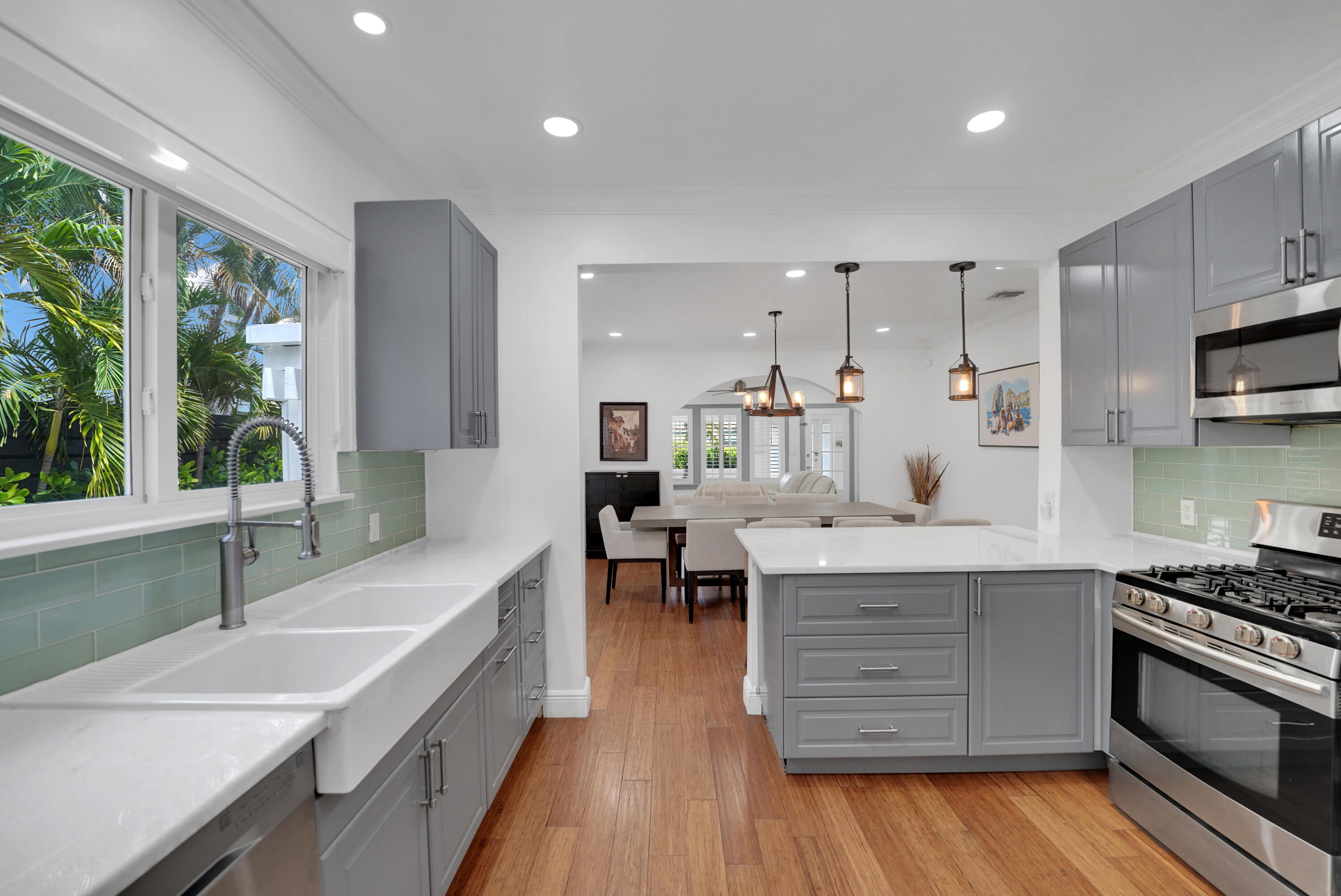 1216 SE 1st, Fort Lauderdale FL 33301