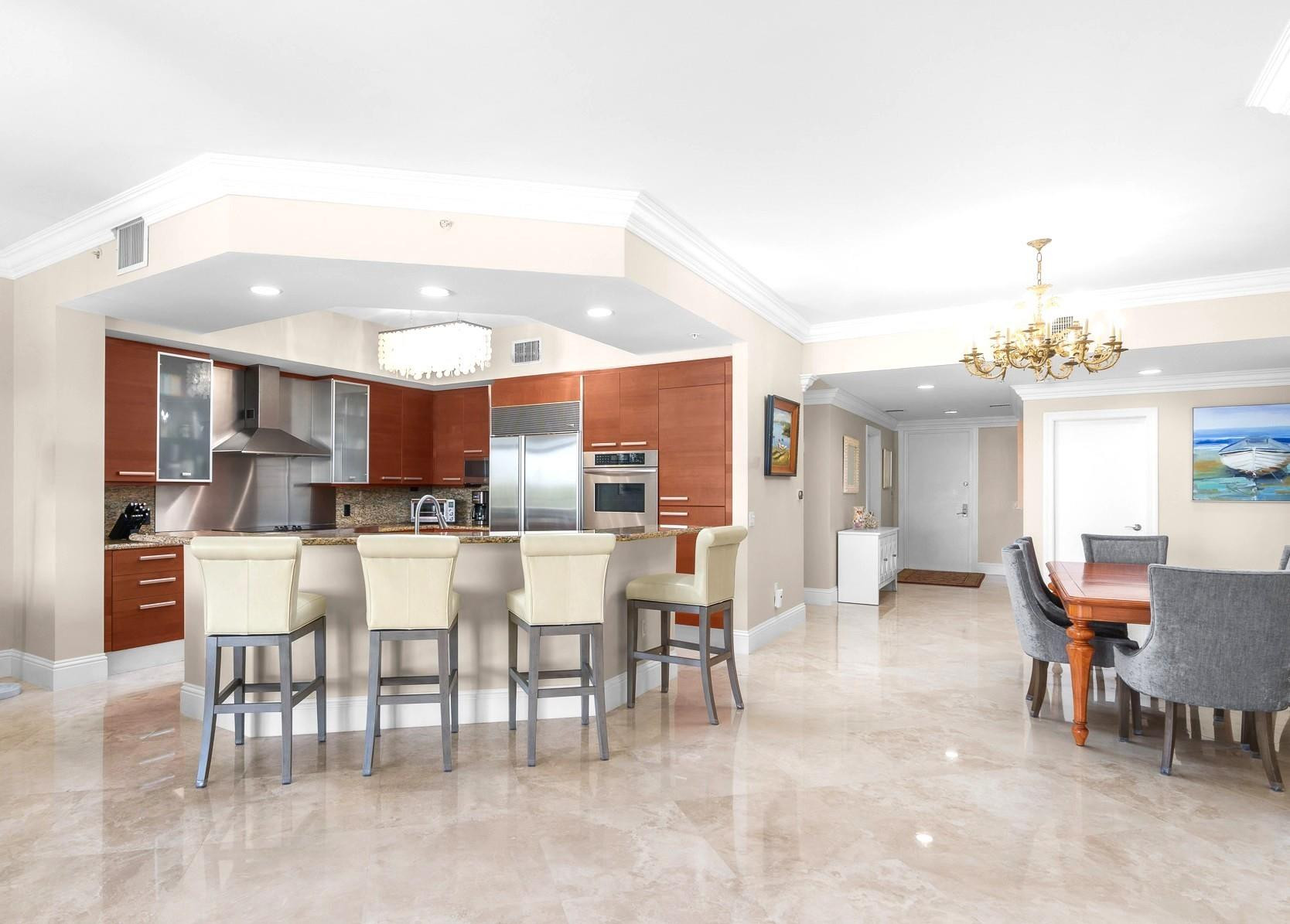 701 SE 21st #304, Deerfield Beach FL 33441