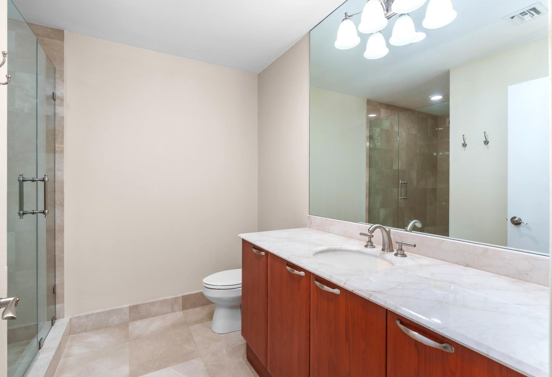 701 SE 21st #304, Deerfield Beach FL 33441