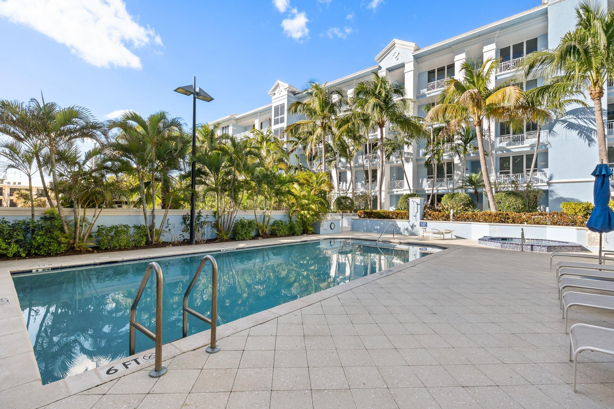 701 SE 21st #304, Deerfield Beach FL 33441
