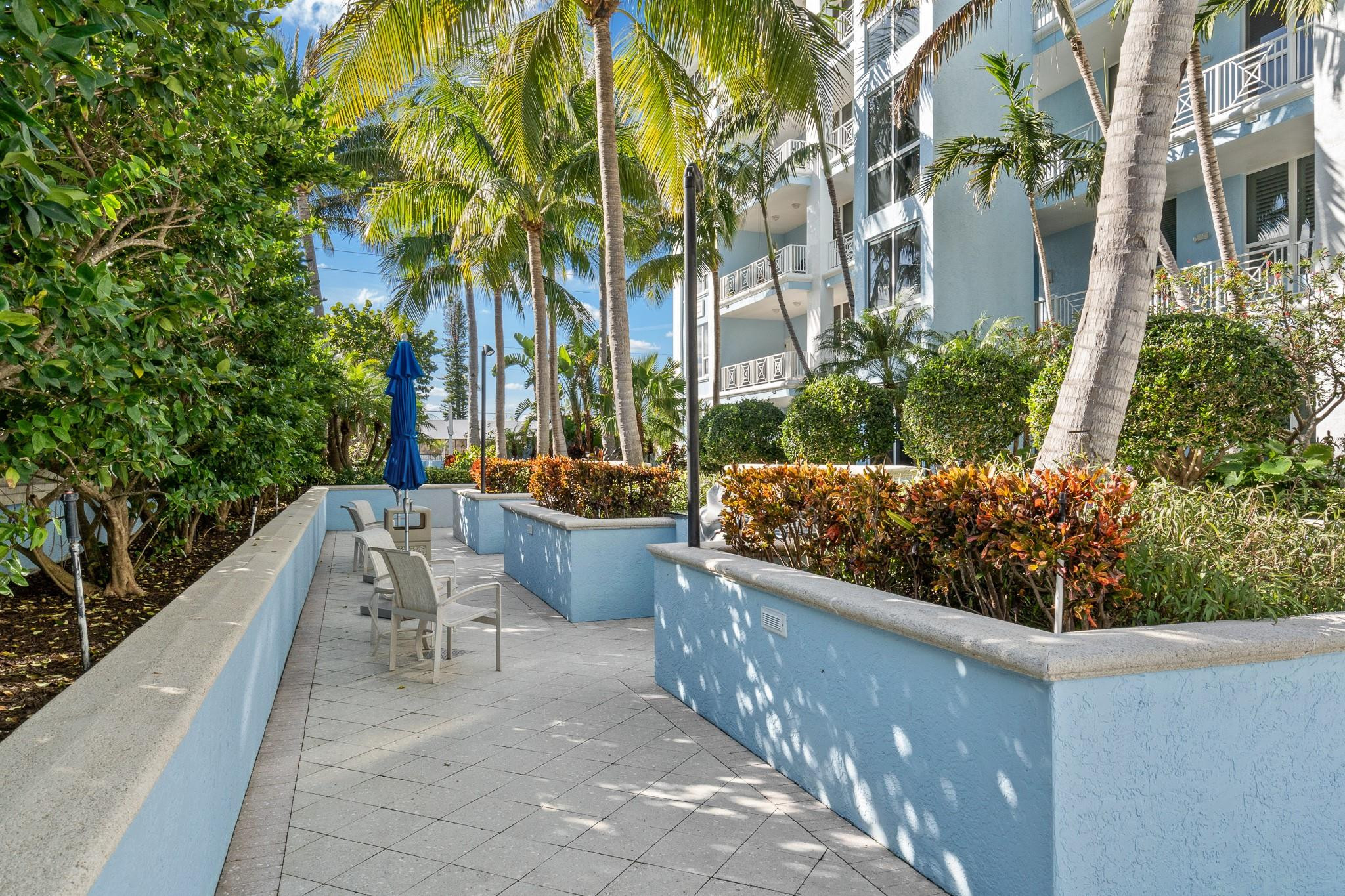 701 SE 21st #304, Deerfield Beach FL 33441