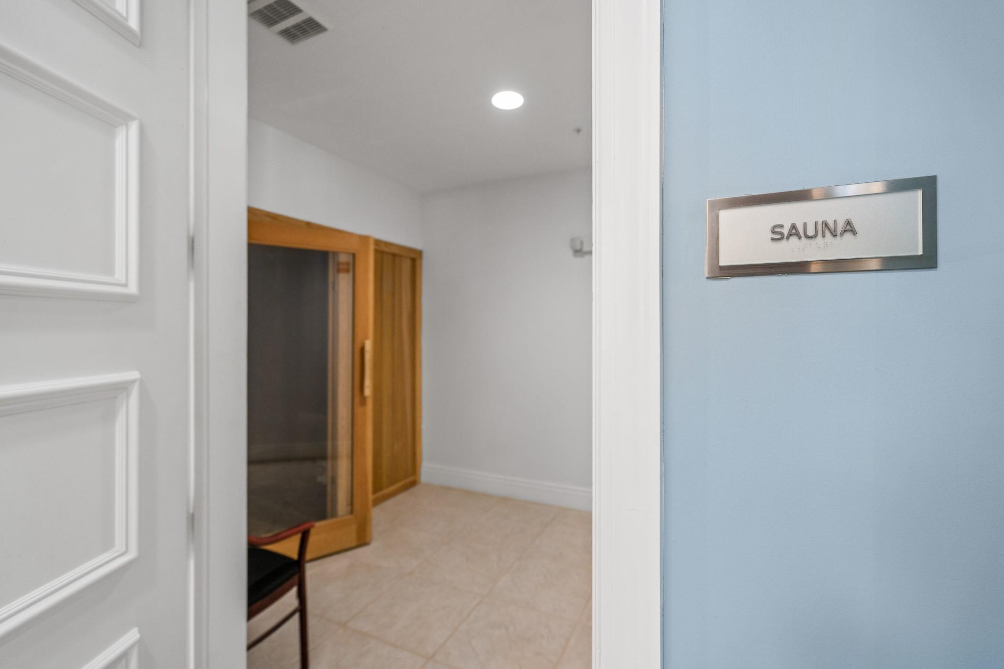 701 SE 21st #304, Deerfield Beach FL 33441