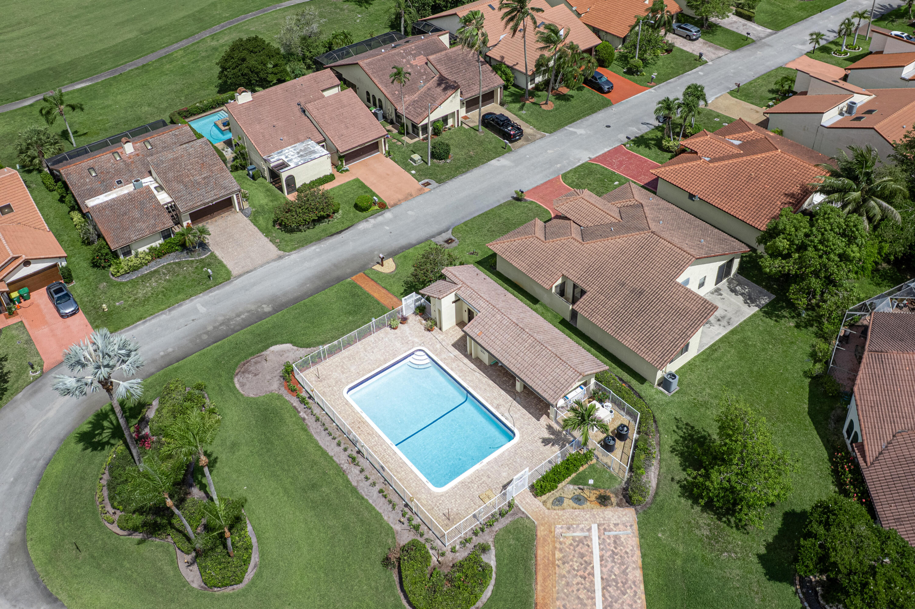 7040 Golf Pointe, Tamarac FL 33321