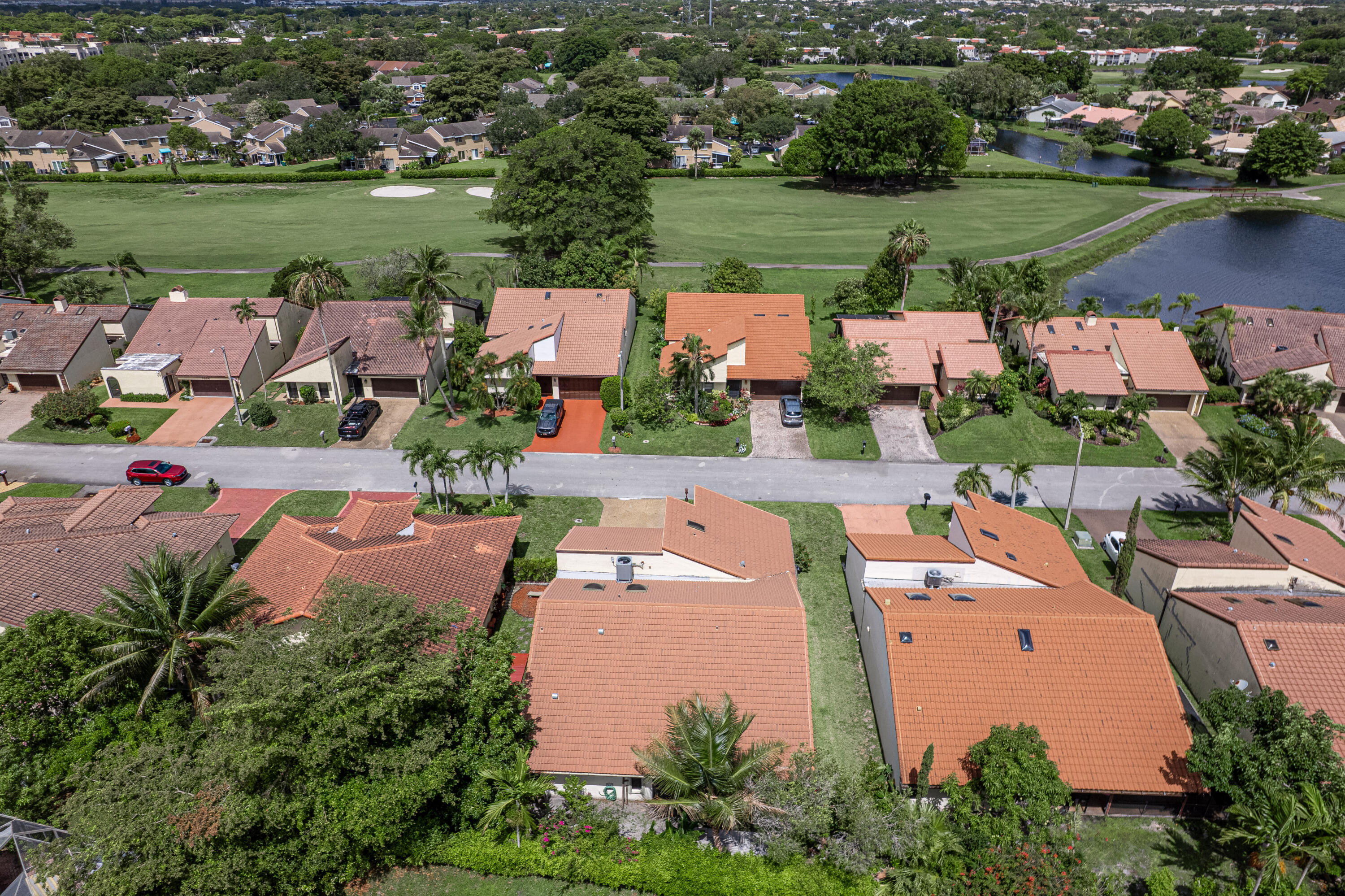 7040 Golf Pointe, Tamarac FL 33321