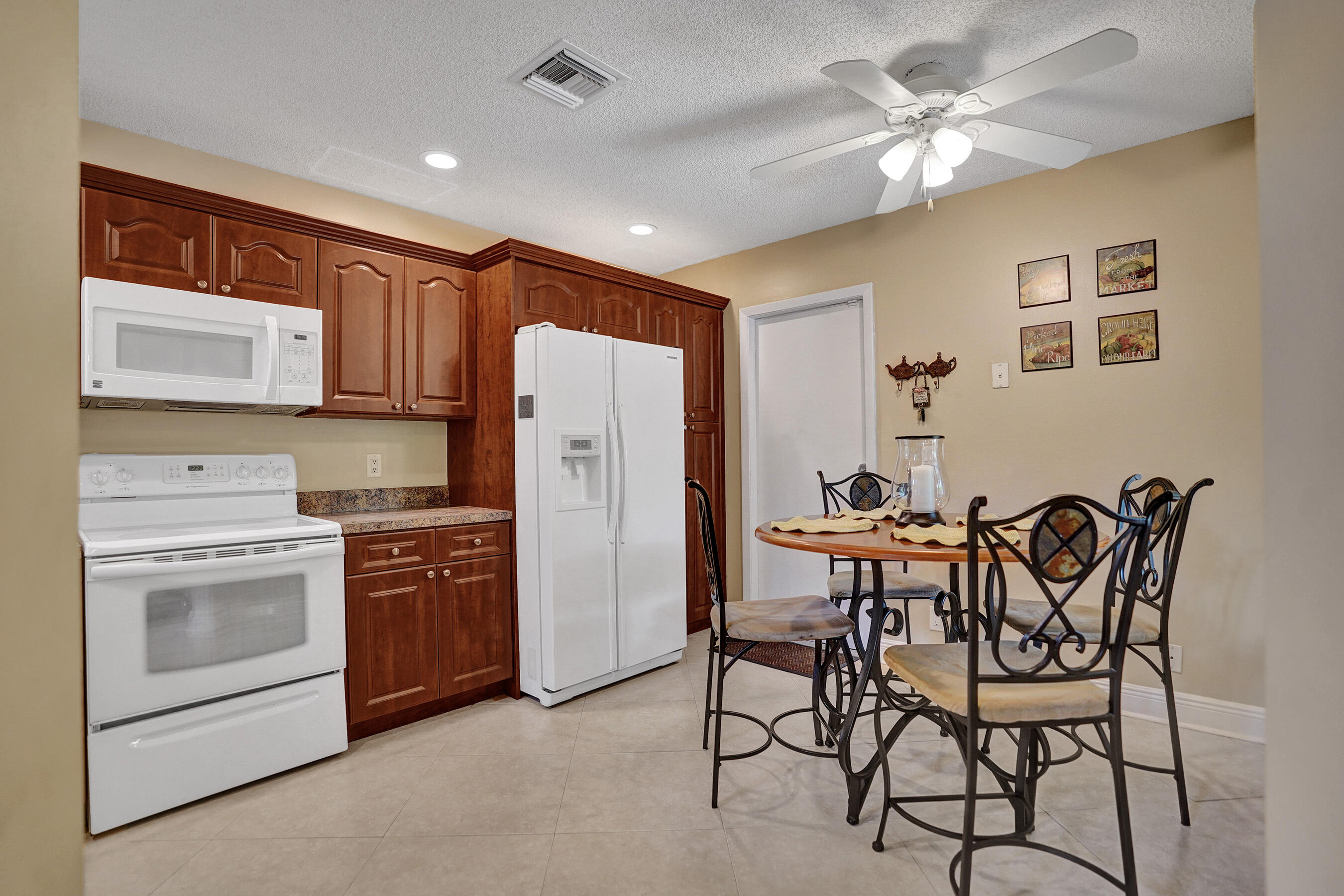 10474 Mateo, Boca Raton FL 33498