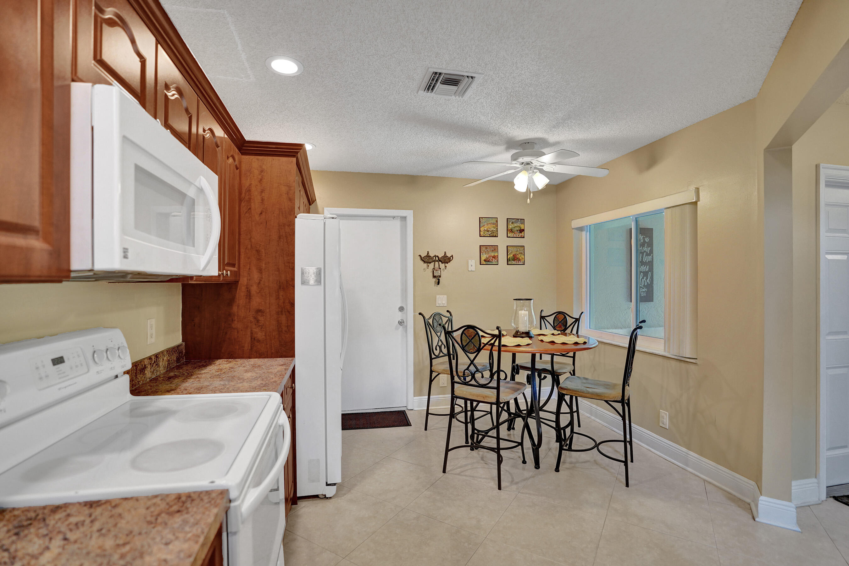 10474 Mateo, Boca Raton FL 33498