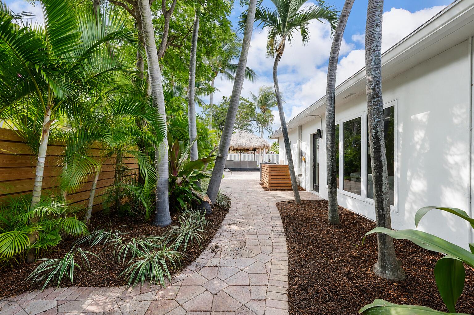 1900 NE 16th, Fort Lauderdale FL 33305