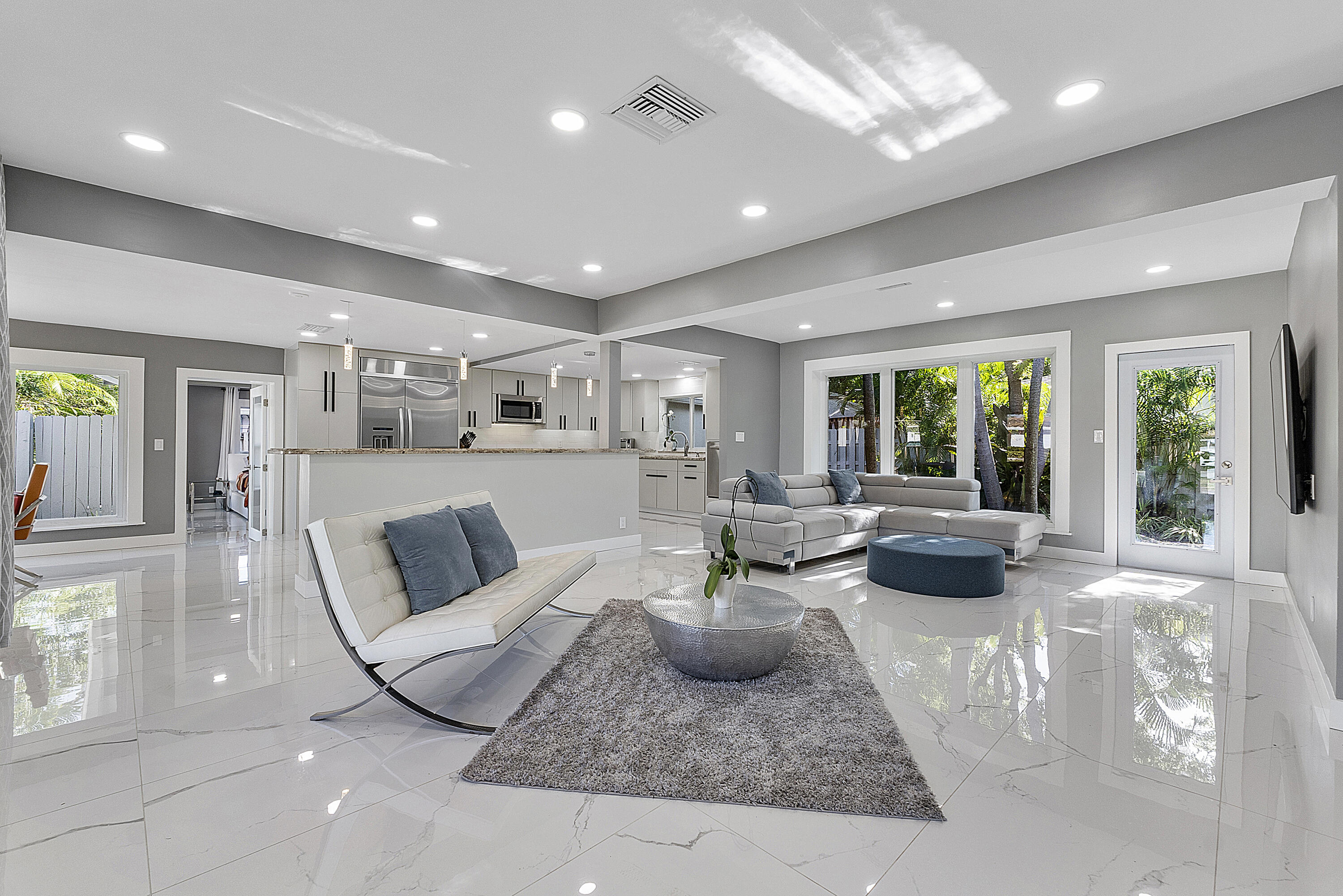 1900 NE 16th, Fort Lauderdale FL 33305
