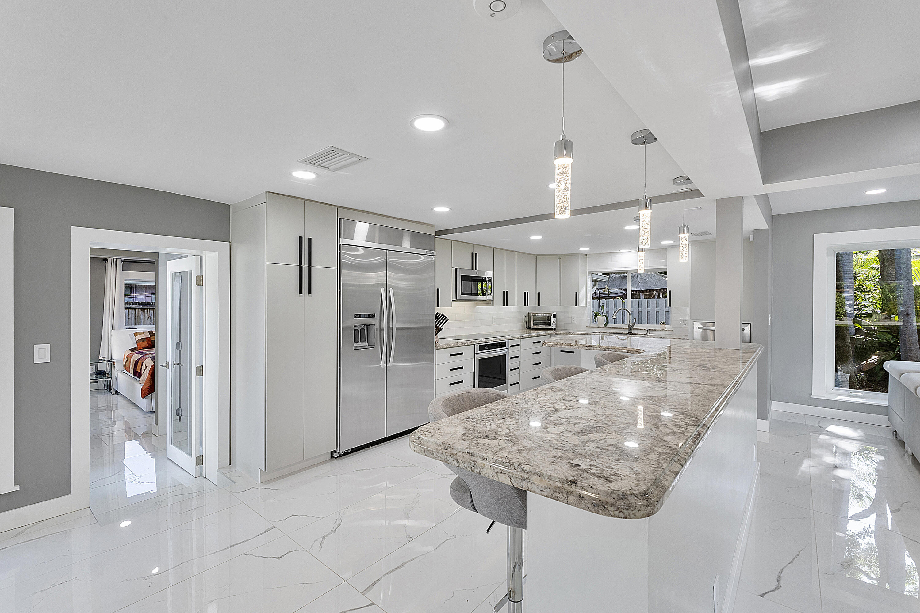1900 NE 16th, Fort Lauderdale FL 33305