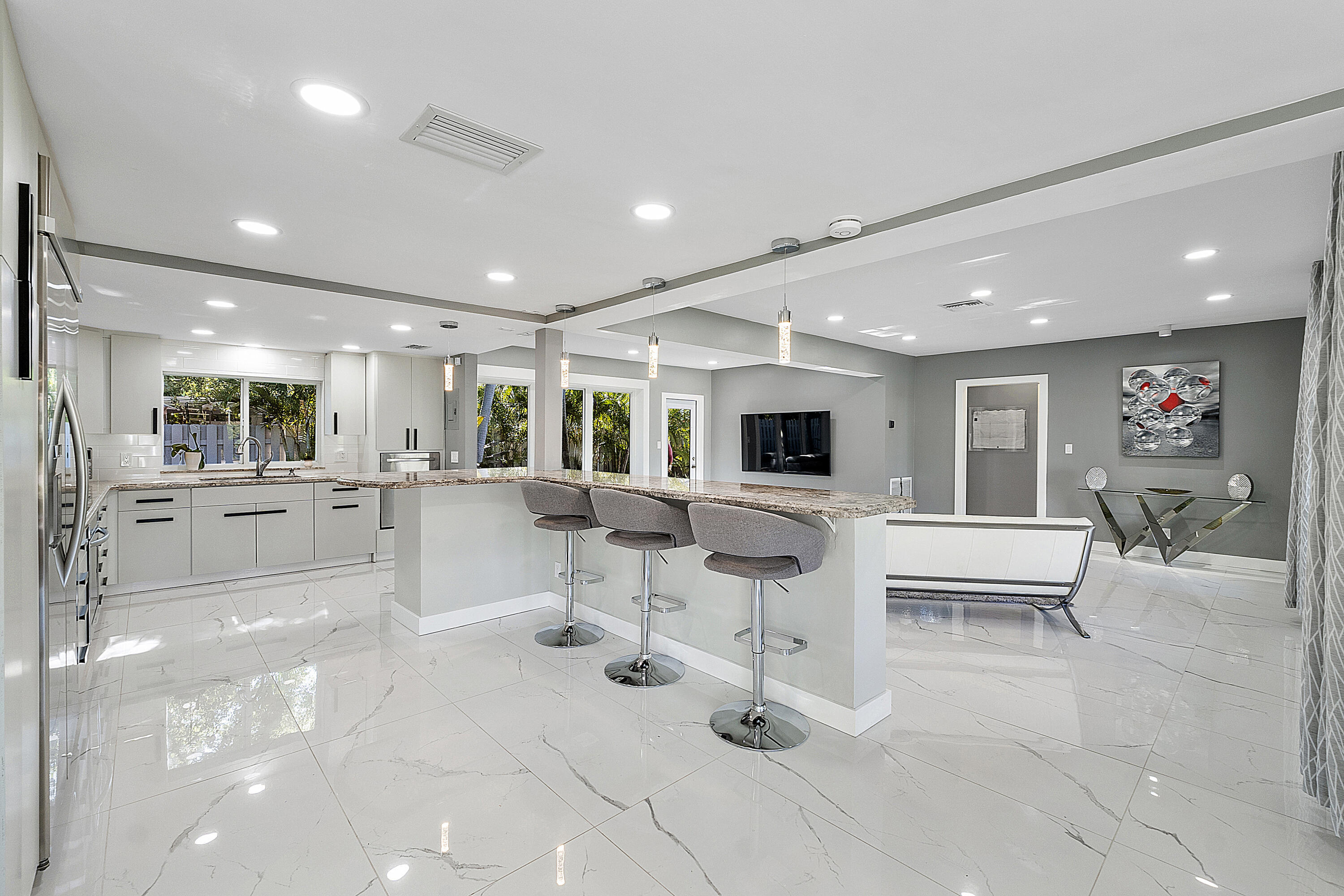 1900 NE 16th, Fort Lauderdale FL 33305