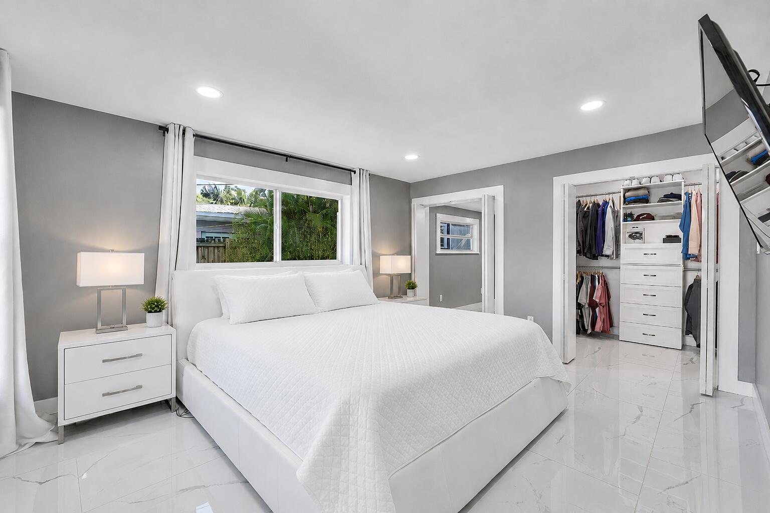 1900 NE 16th, Fort Lauderdale FL 33305