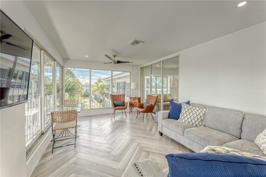 2717 Yacht Club #6e, Fort Lauderdale FL 33304