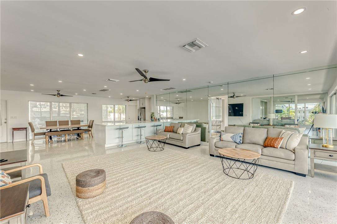 2717 Yacht Club #6e, Fort Lauderdale FL 33304