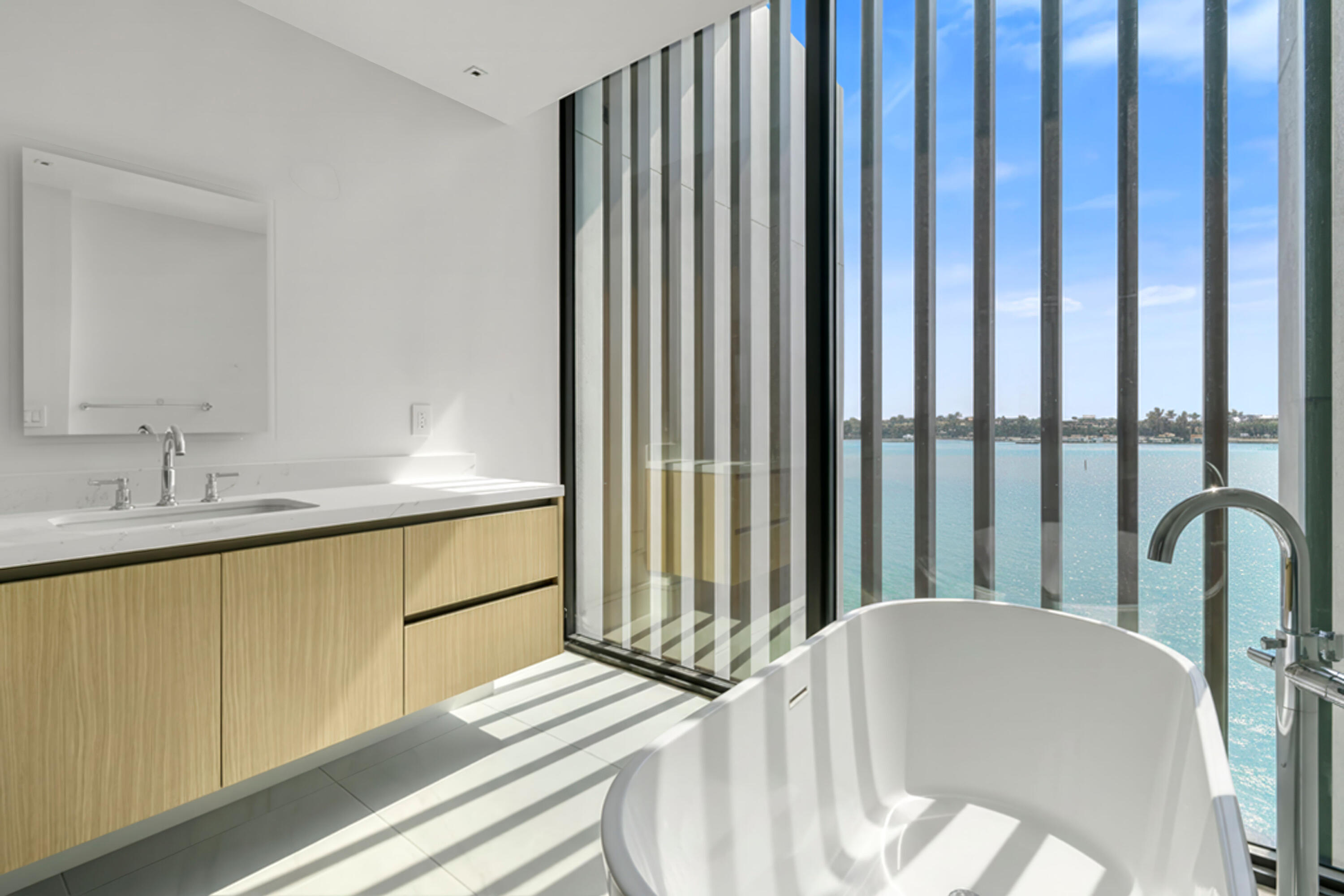 12450 SE Crystal Cove #13, Jupiter FL 33469