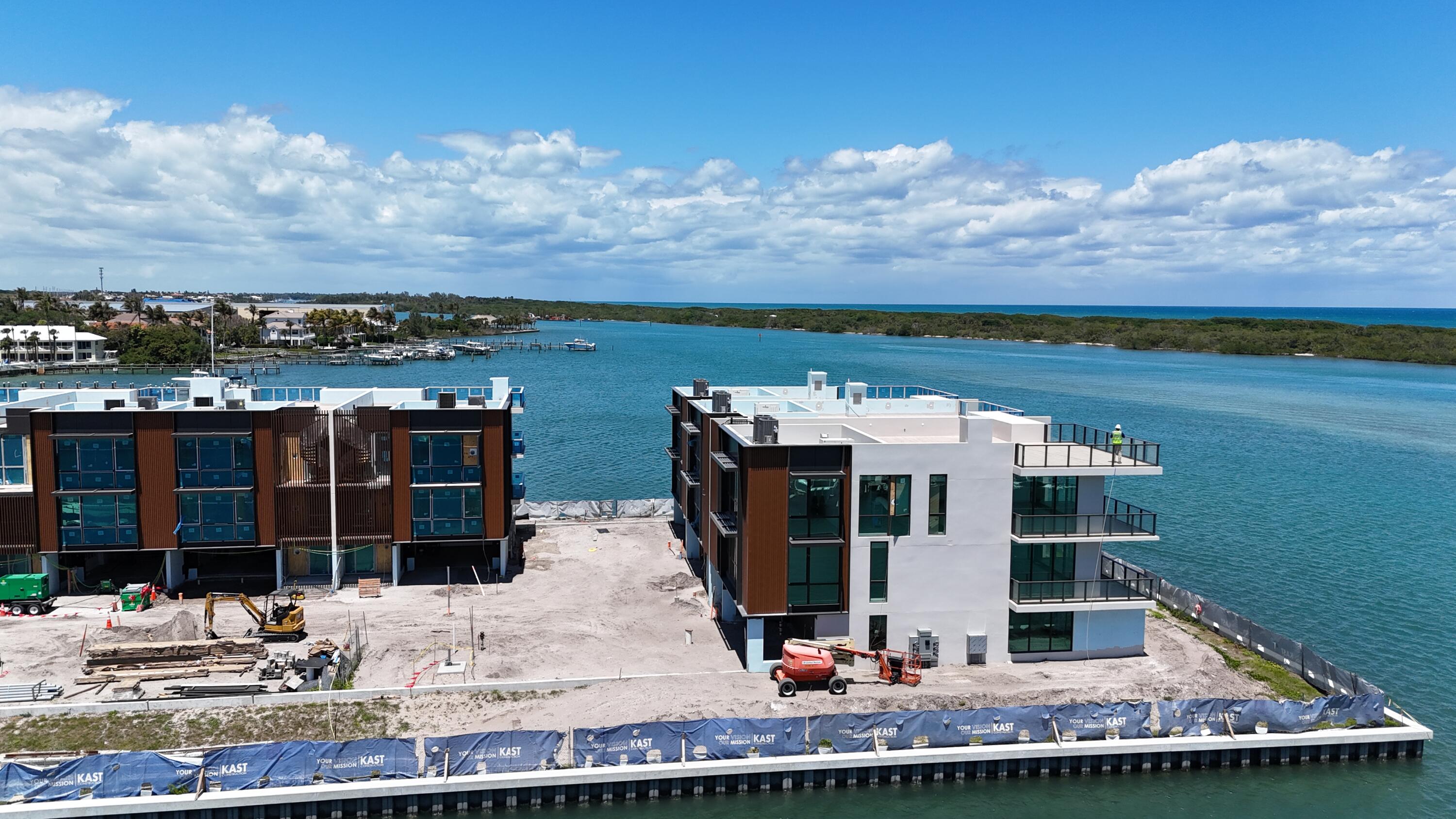12450 SE Crystal Cove #13, Jupiter FL 33469