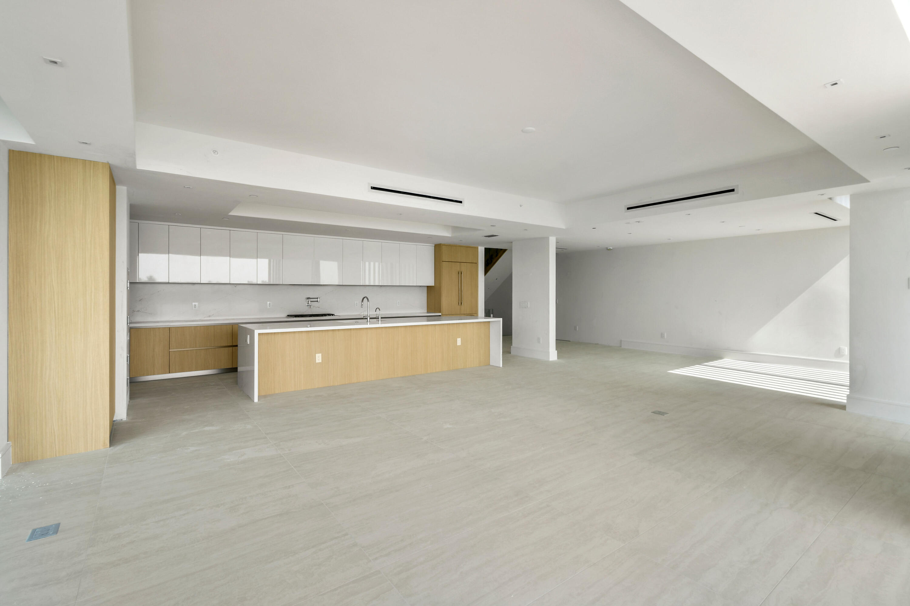 12450 SE Crystal Cove #13, Jupiter FL 33469