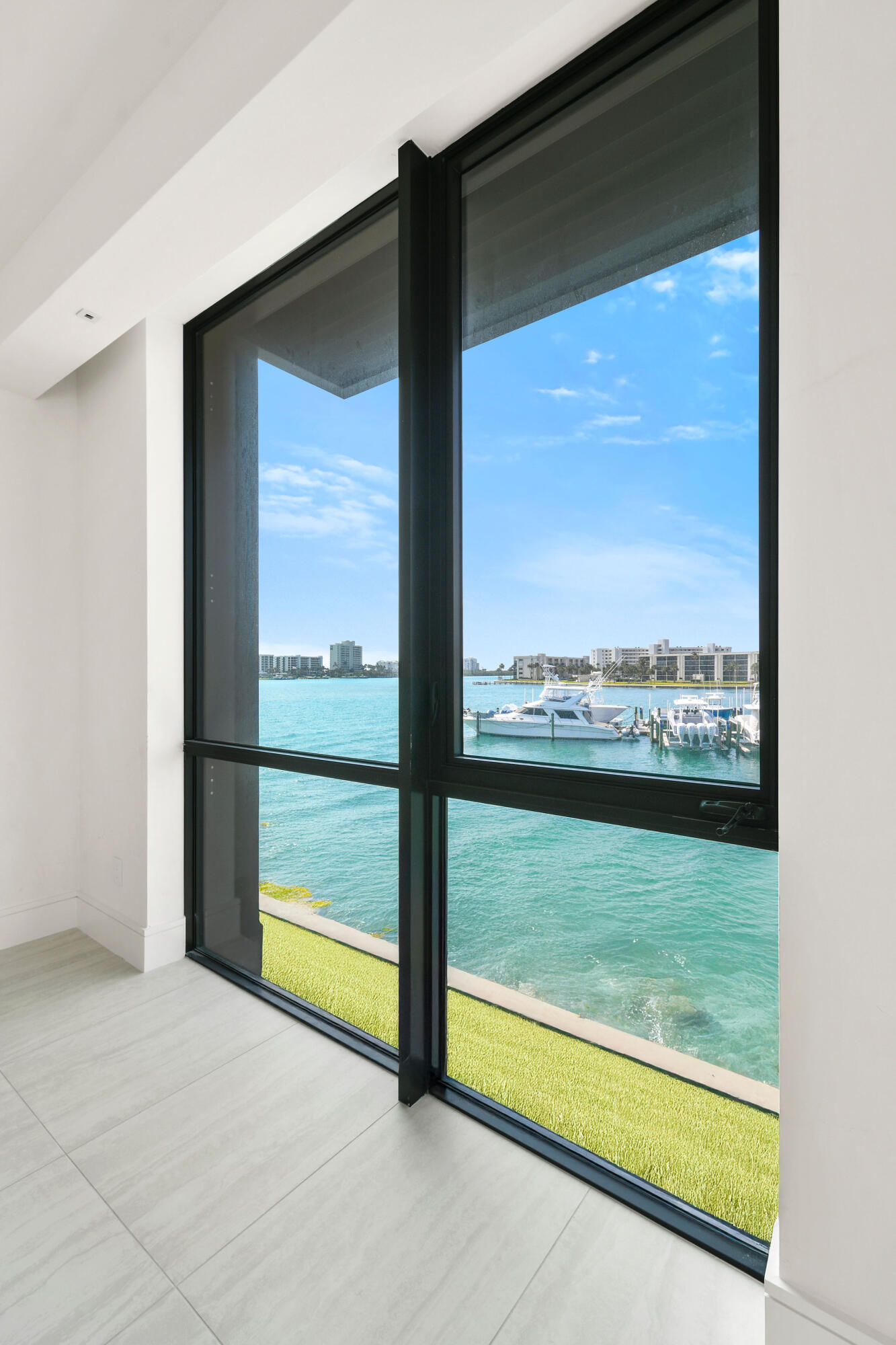12450 SE Crystal Cove #13, Jupiter FL 33469