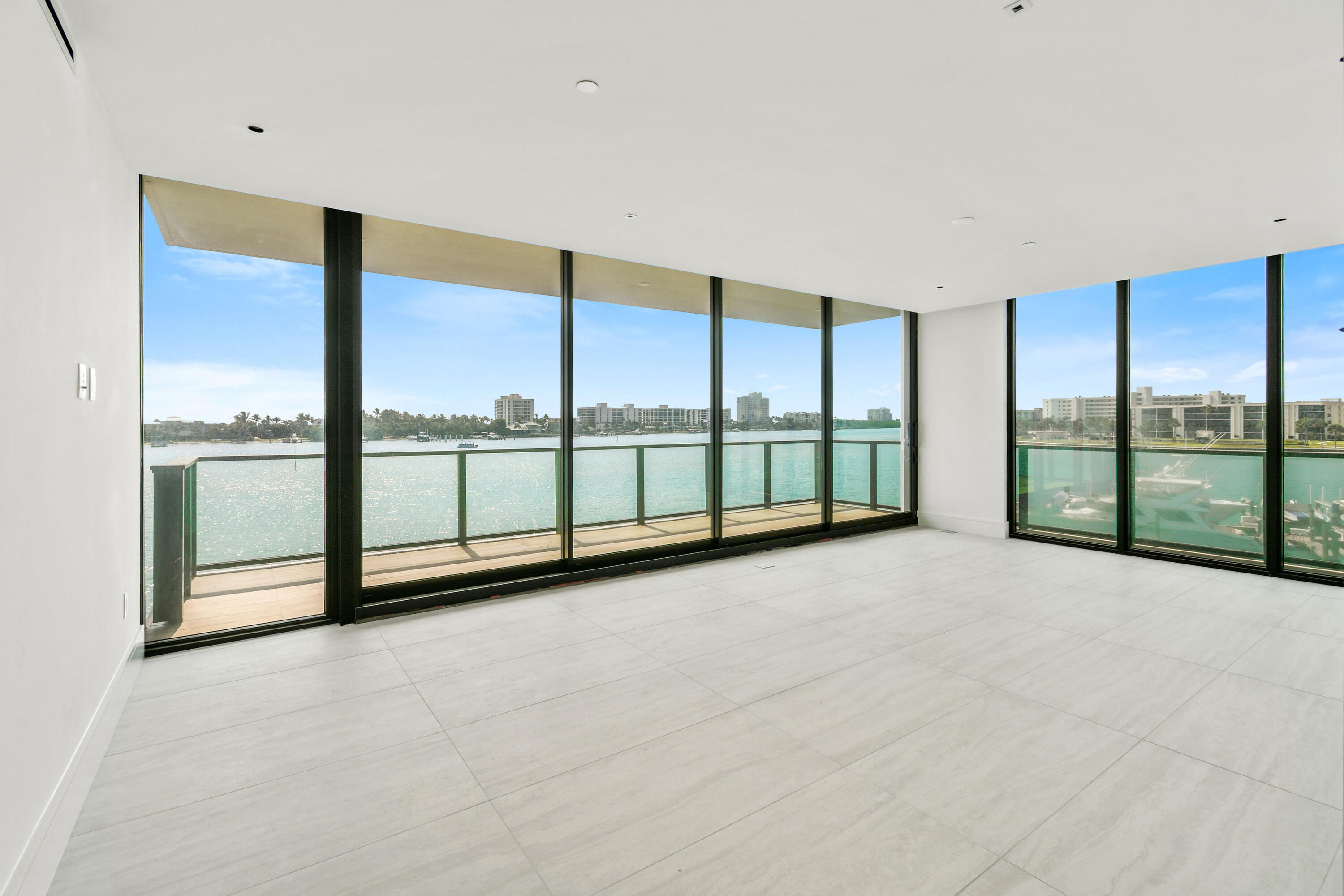12450 SE Crystal Cove #13, Jupiter FL 33469