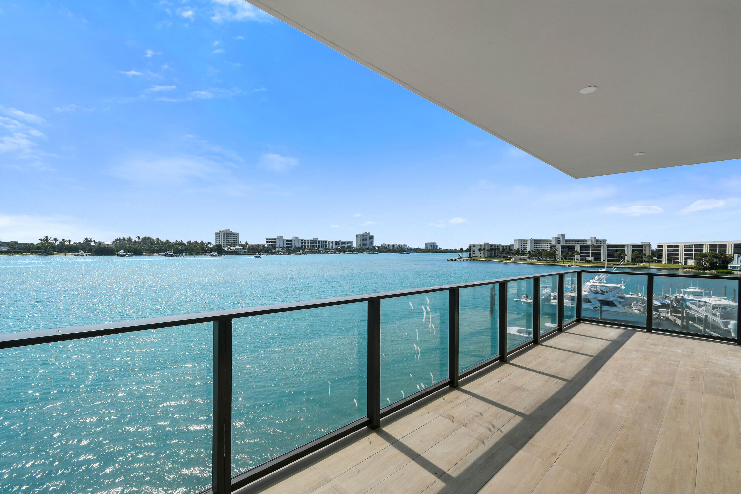 12450 SE Crystal Cove #13, Jupiter FL 33469