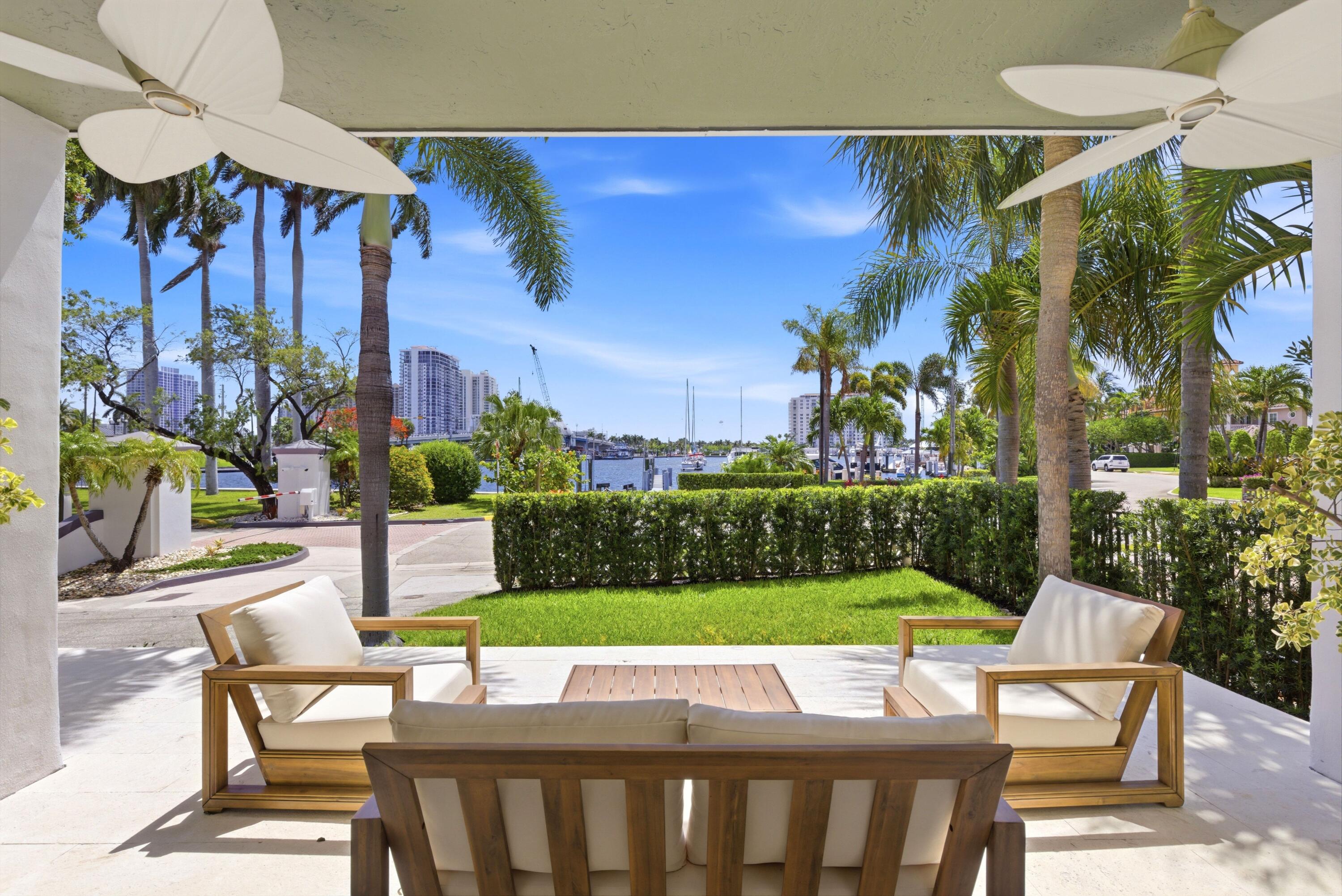 325 Poinciana, Fort Lauderdale FL 33301