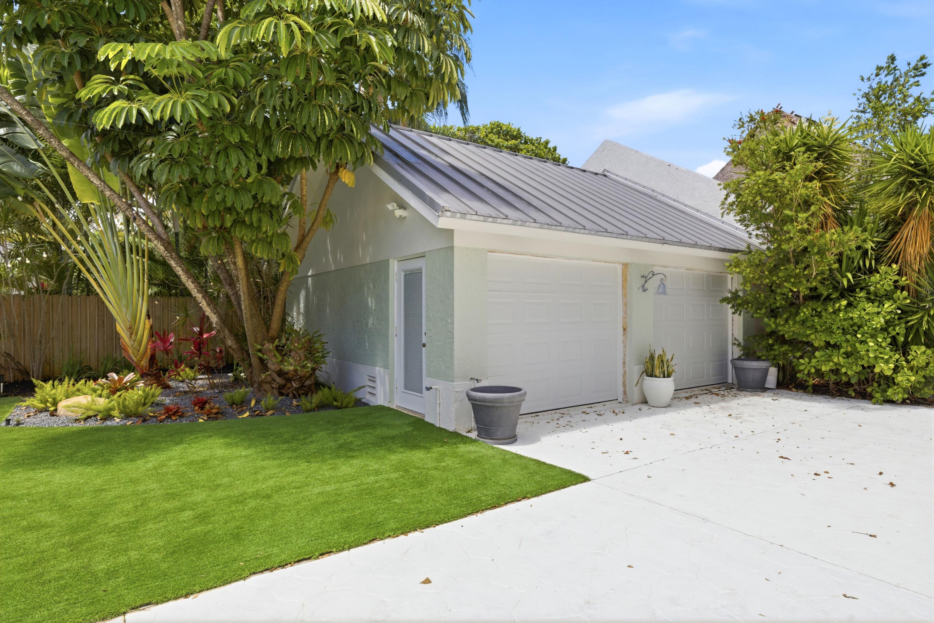 325 Poinciana, Fort Lauderdale FL 33301