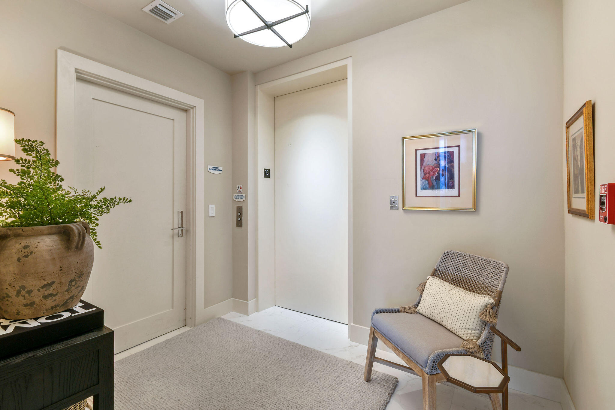 1 Water Club #1602, North Palm Beach FL 33408