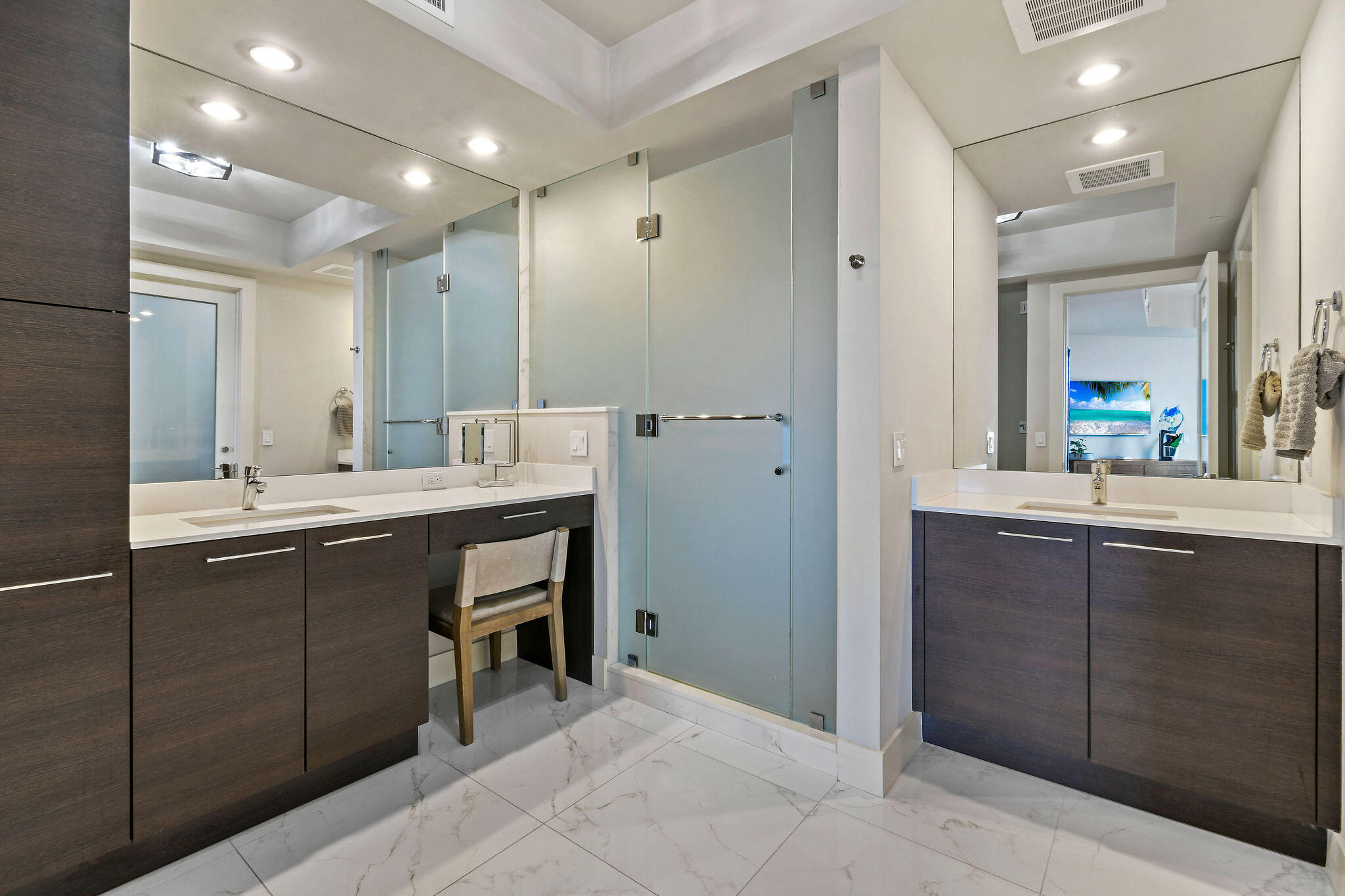 1 Water Club #1602, North Palm Beach FL 33408