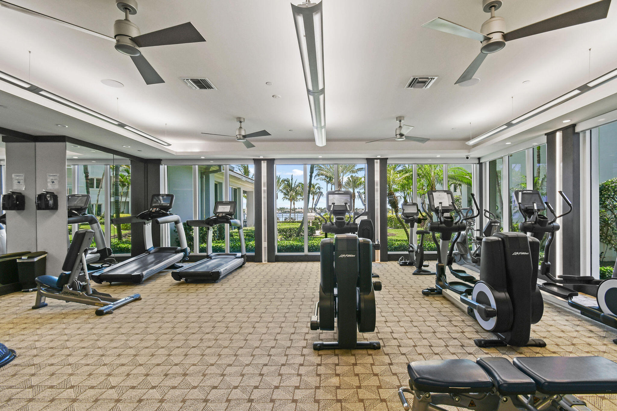 1 Water Club #1602, North Palm Beach FL 33408