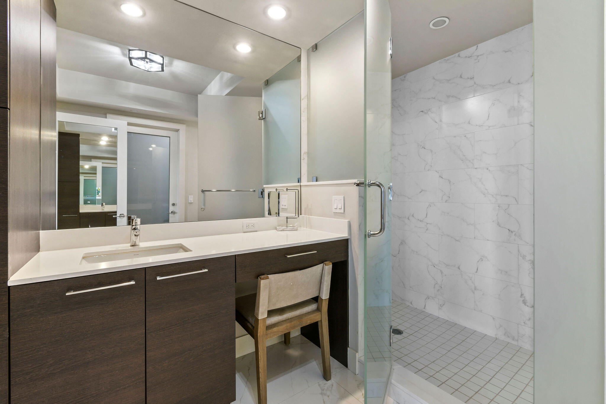 1 Water Club #1602, North Palm Beach FL 33408