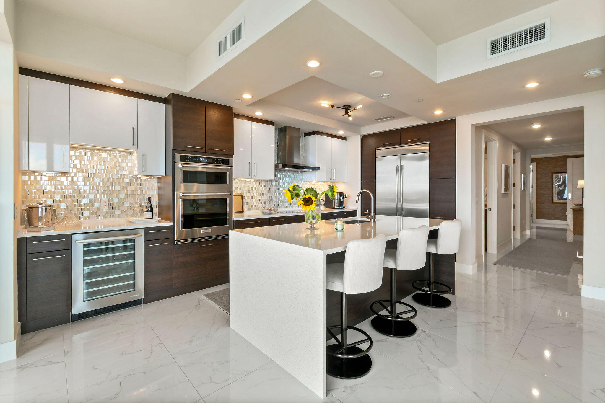 1 Water Club #1602, North Palm Beach FL 33408