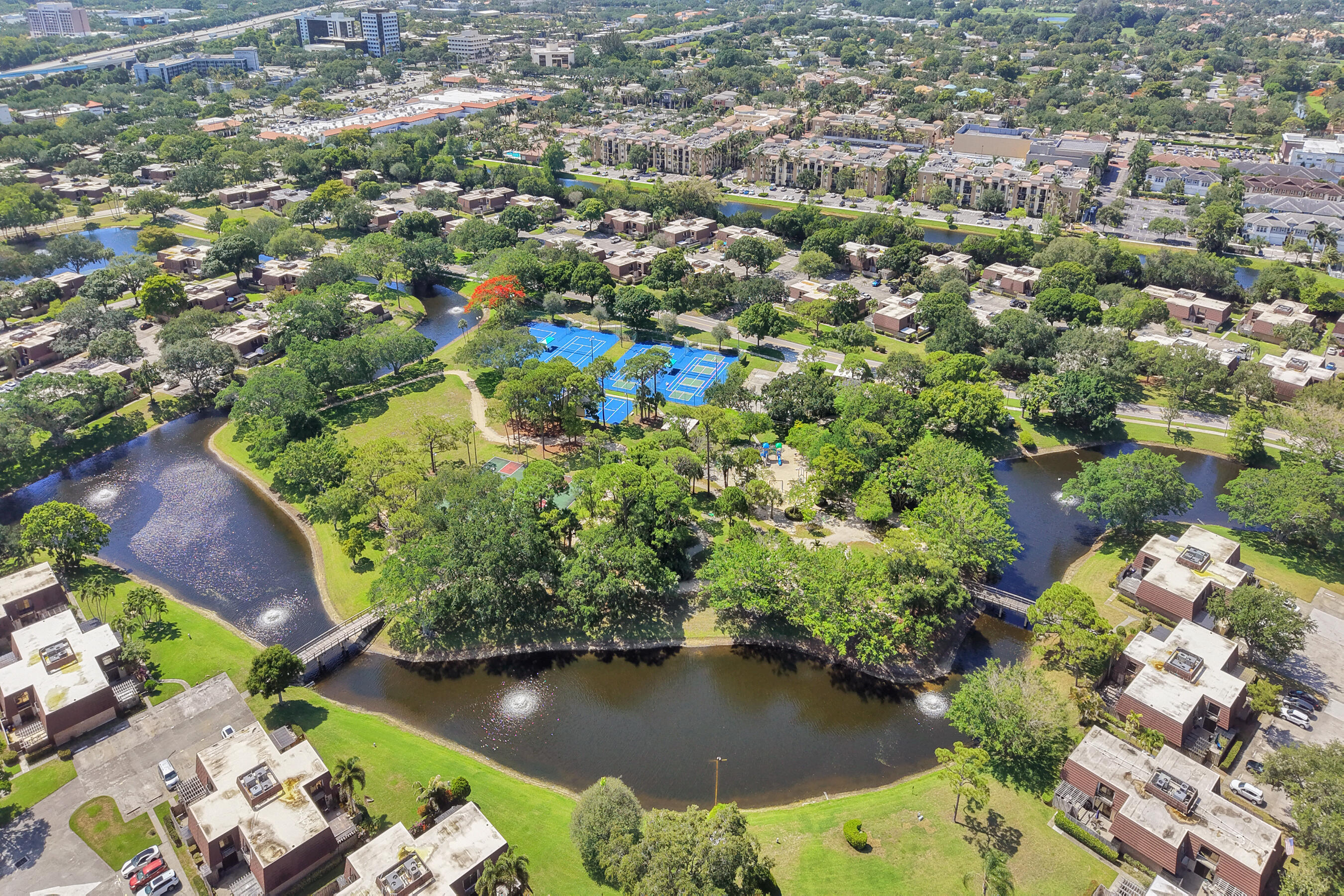 1126 11th, Palm Beach Gardens FL 33418