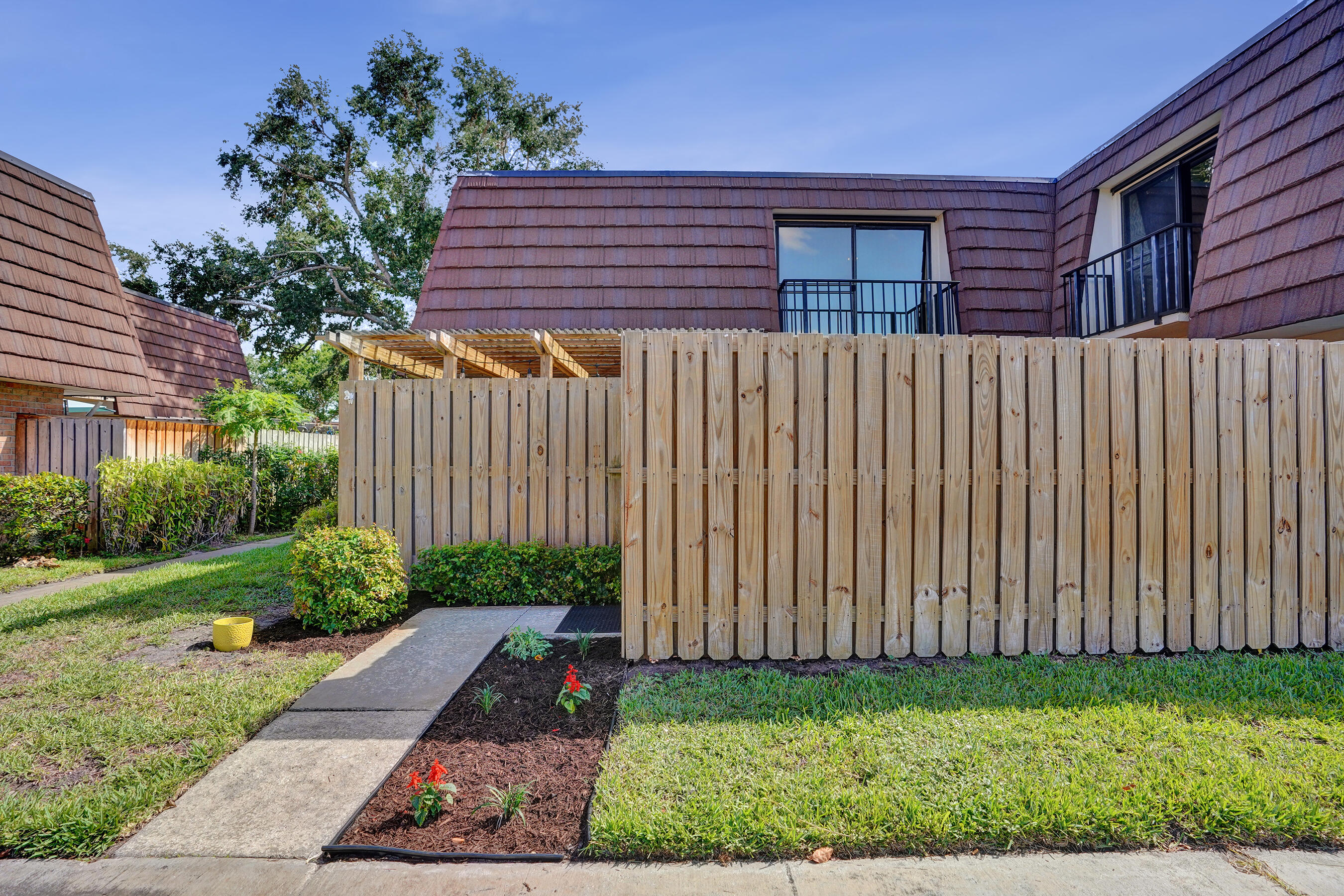 1126 11th, Palm Beach Gardens FL 33418