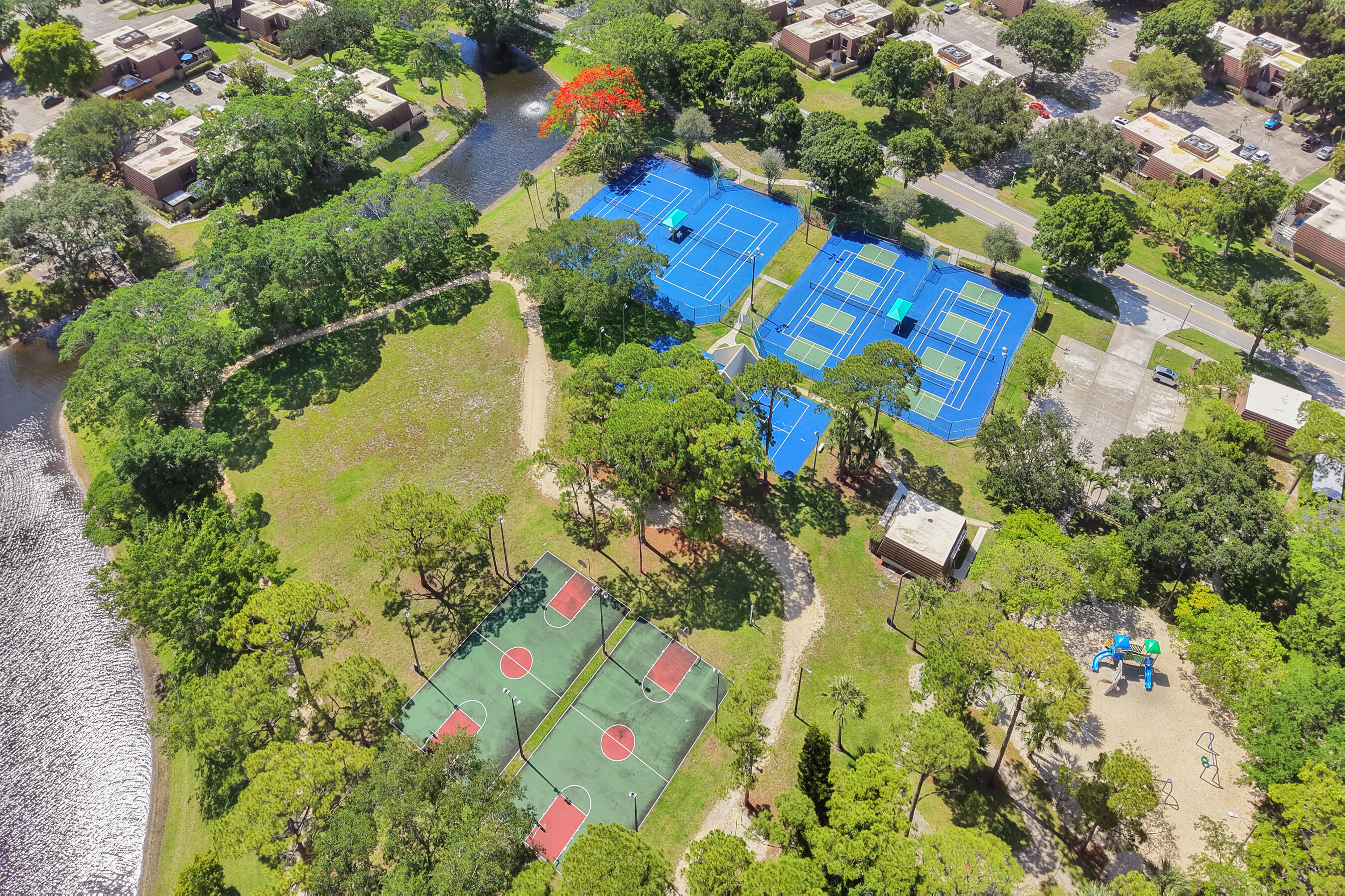 1126 11th, Palm Beach Gardens FL 33418