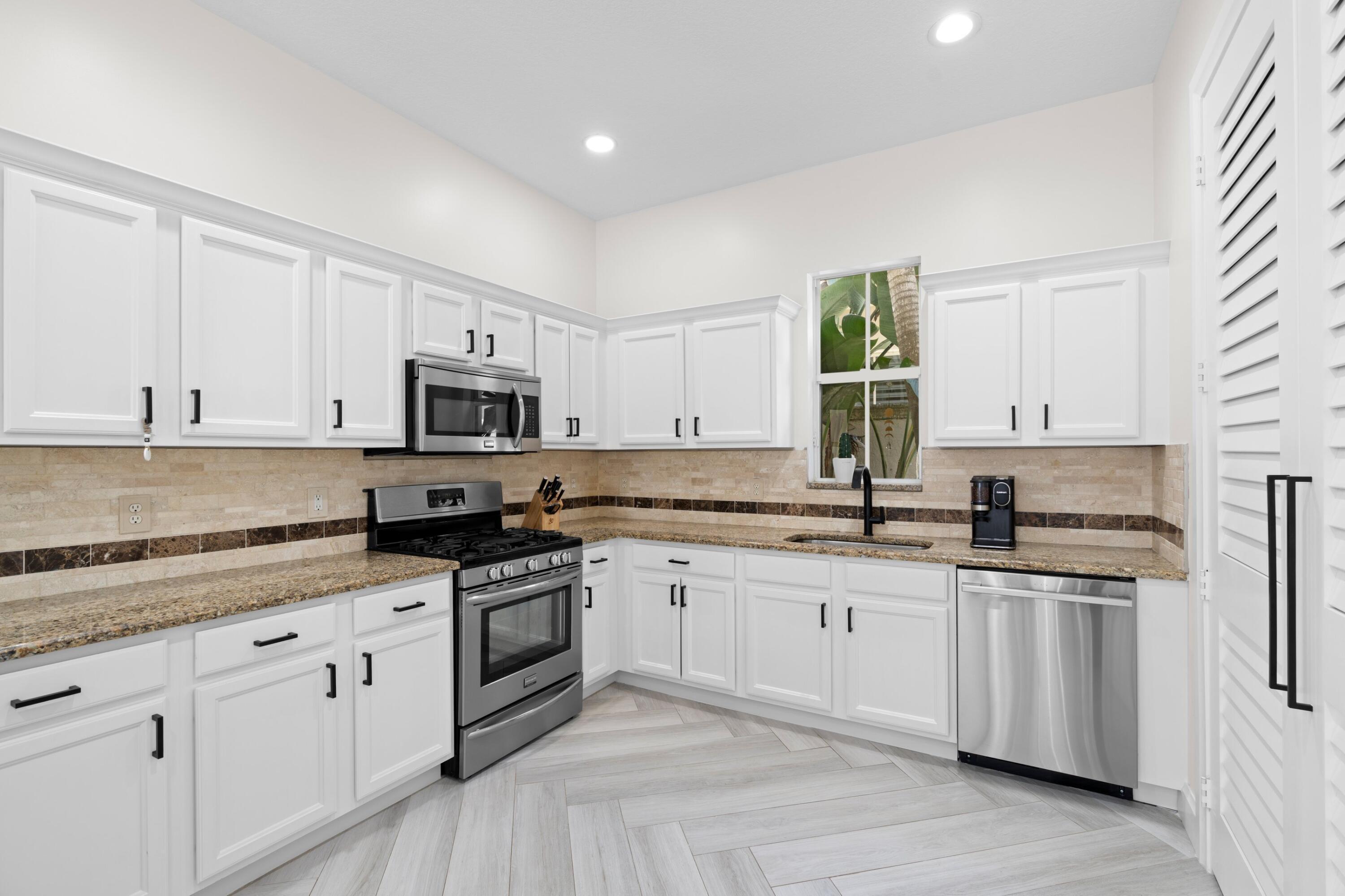 30 Stoney, Palm Beach Gardens FL 33410