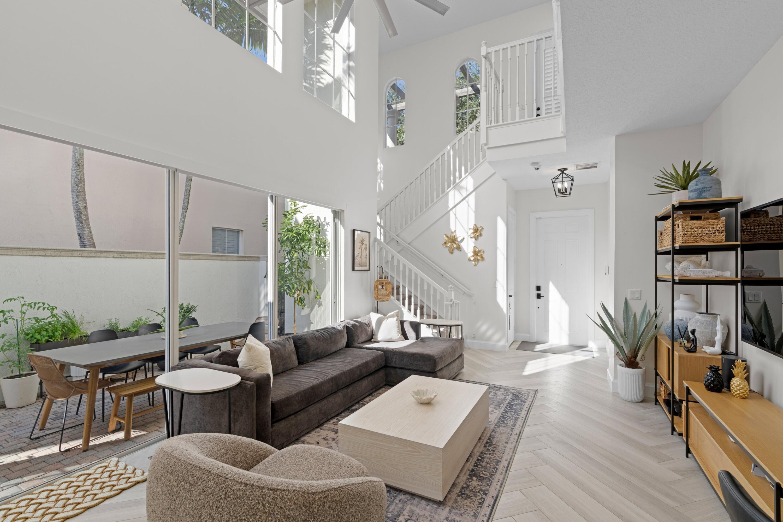 30 Stoney, Palm Beach Gardens FL 33410