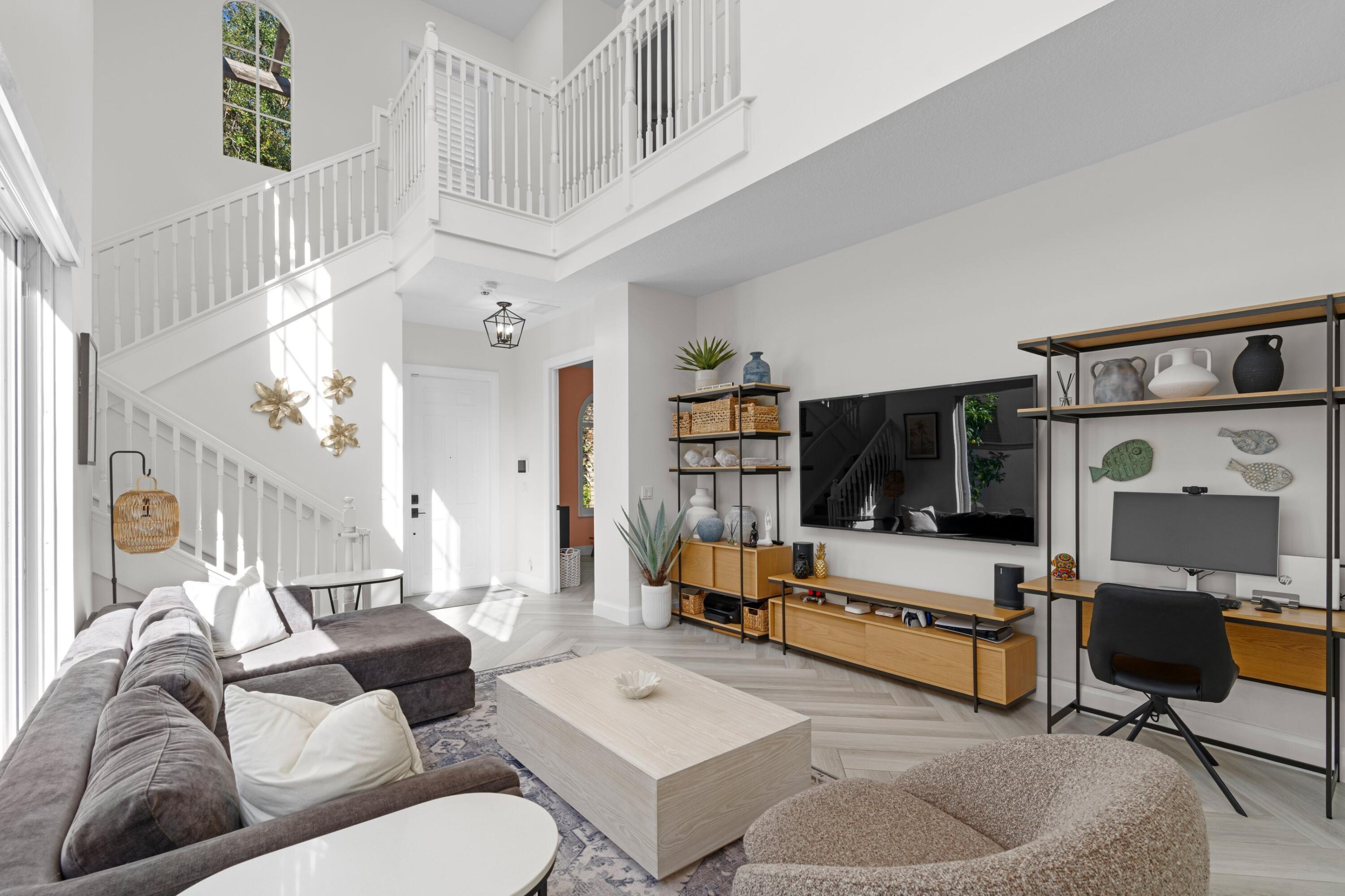 30 Stoney, Palm Beach Gardens FL 33410