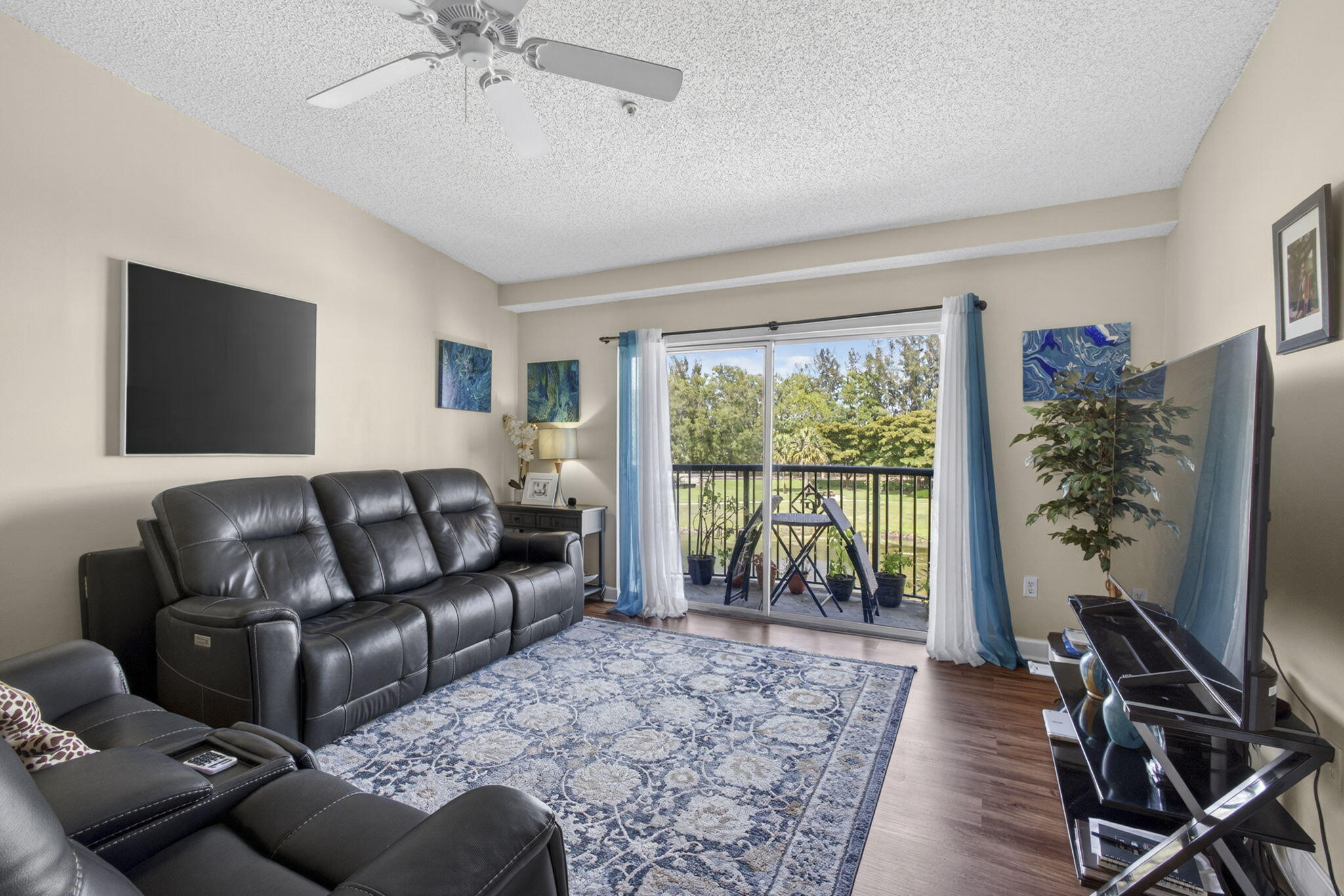 800 S Crestwood Ct #809, Royal Palm Beach FL 33411