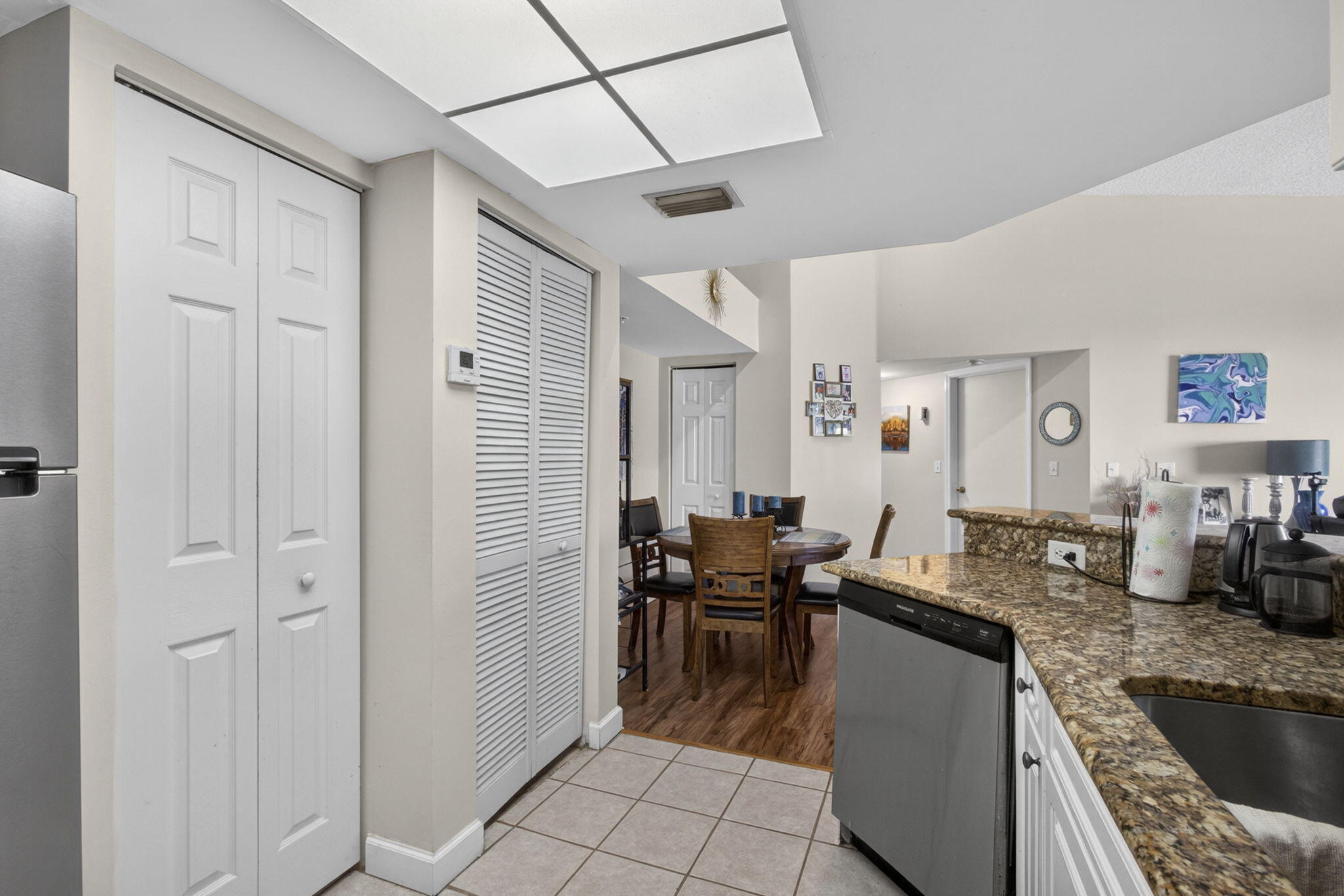 800 S Crestwood Ct #809, Royal Palm Beach FL 33411