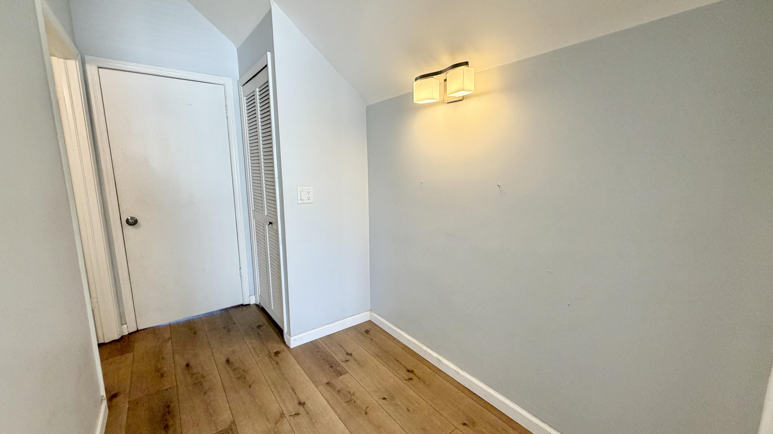 6048 Garrett, Jupiter FL 33458