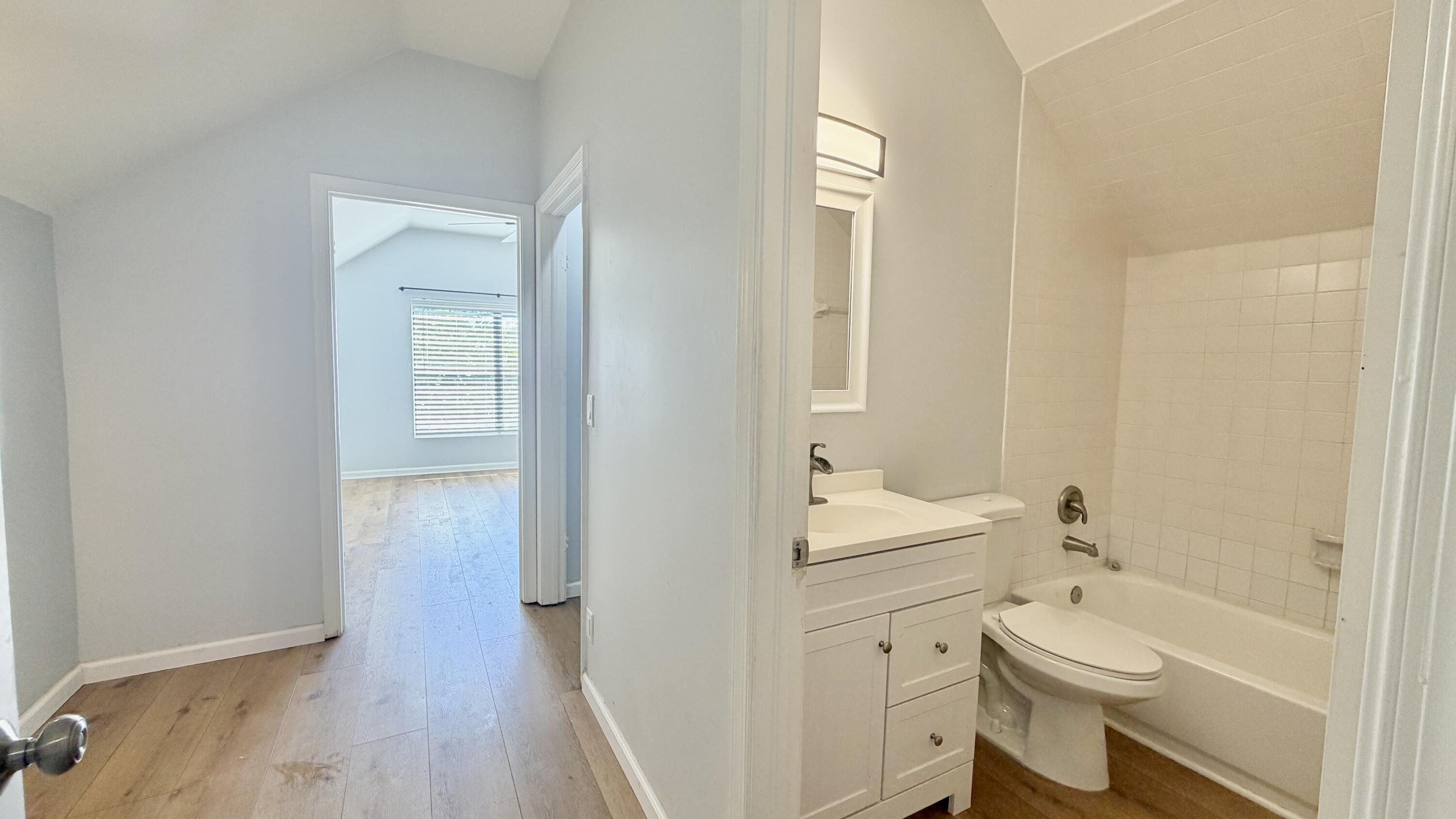 6048 Garrett, Jupiter FL 33458