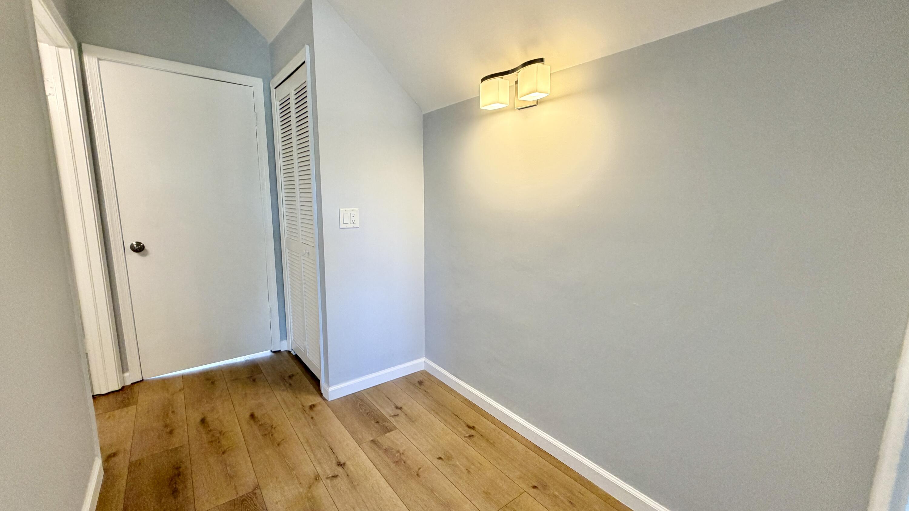 6048 Garrett, Jupiter FL 33458