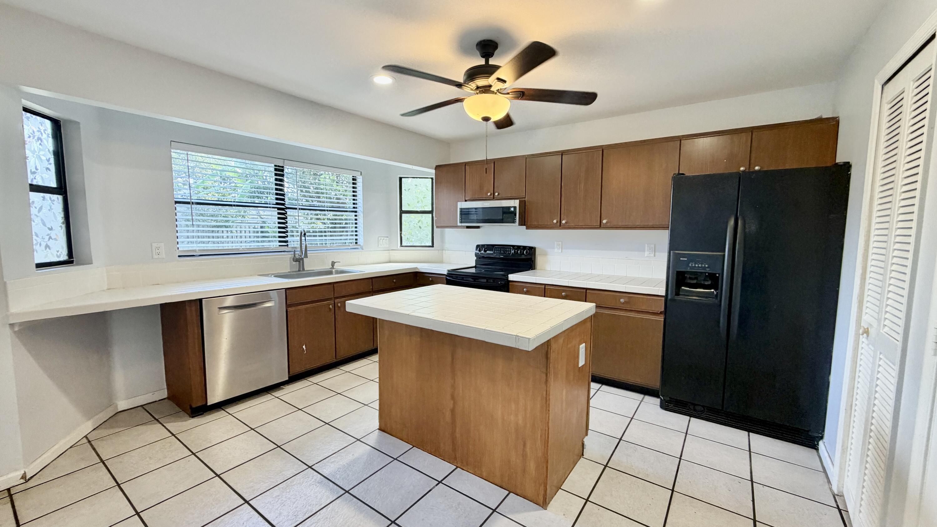 6048 Garrett, Jupiter FL 33458