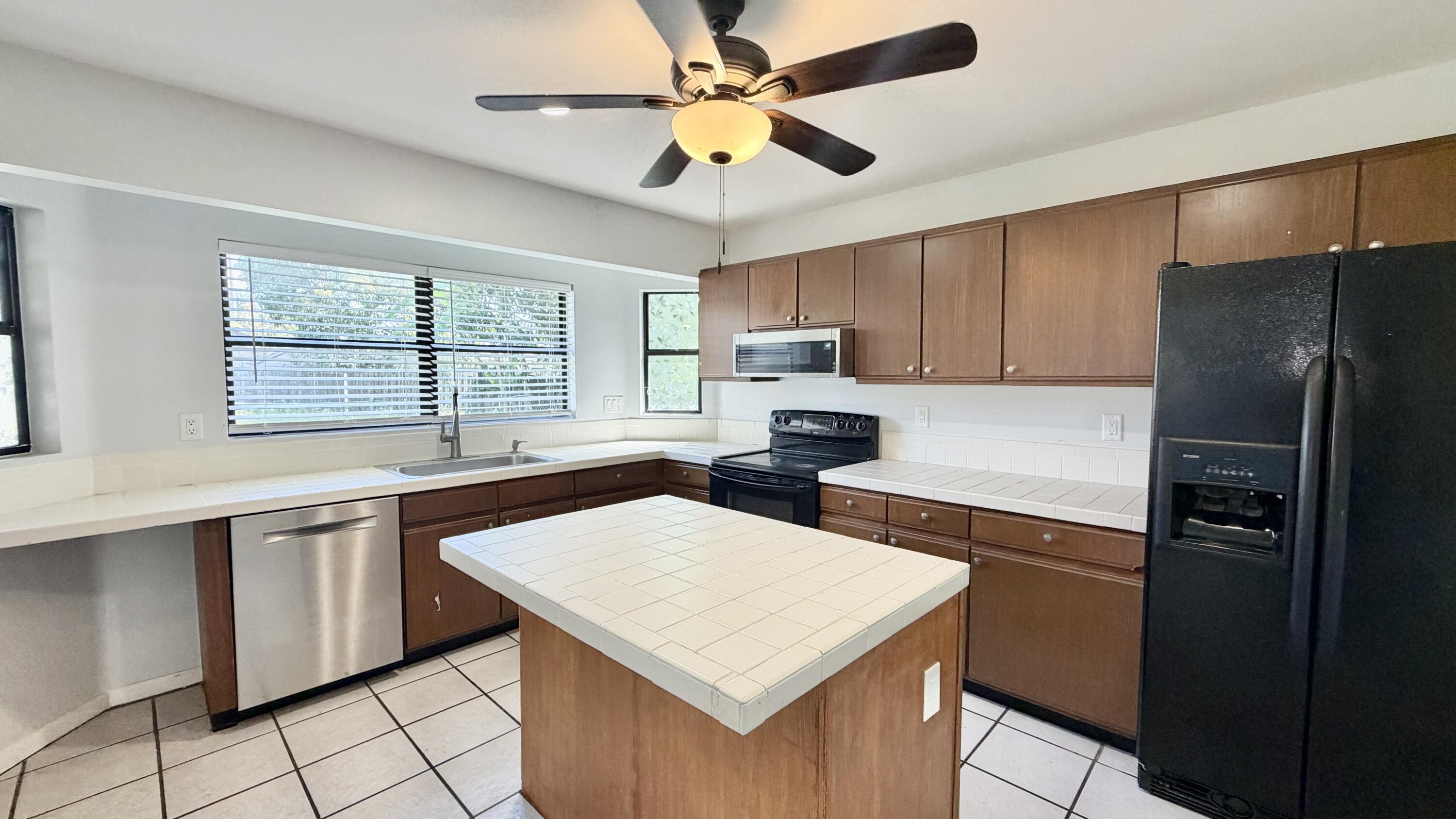 6048 Garrett, Jupiter FL 33458