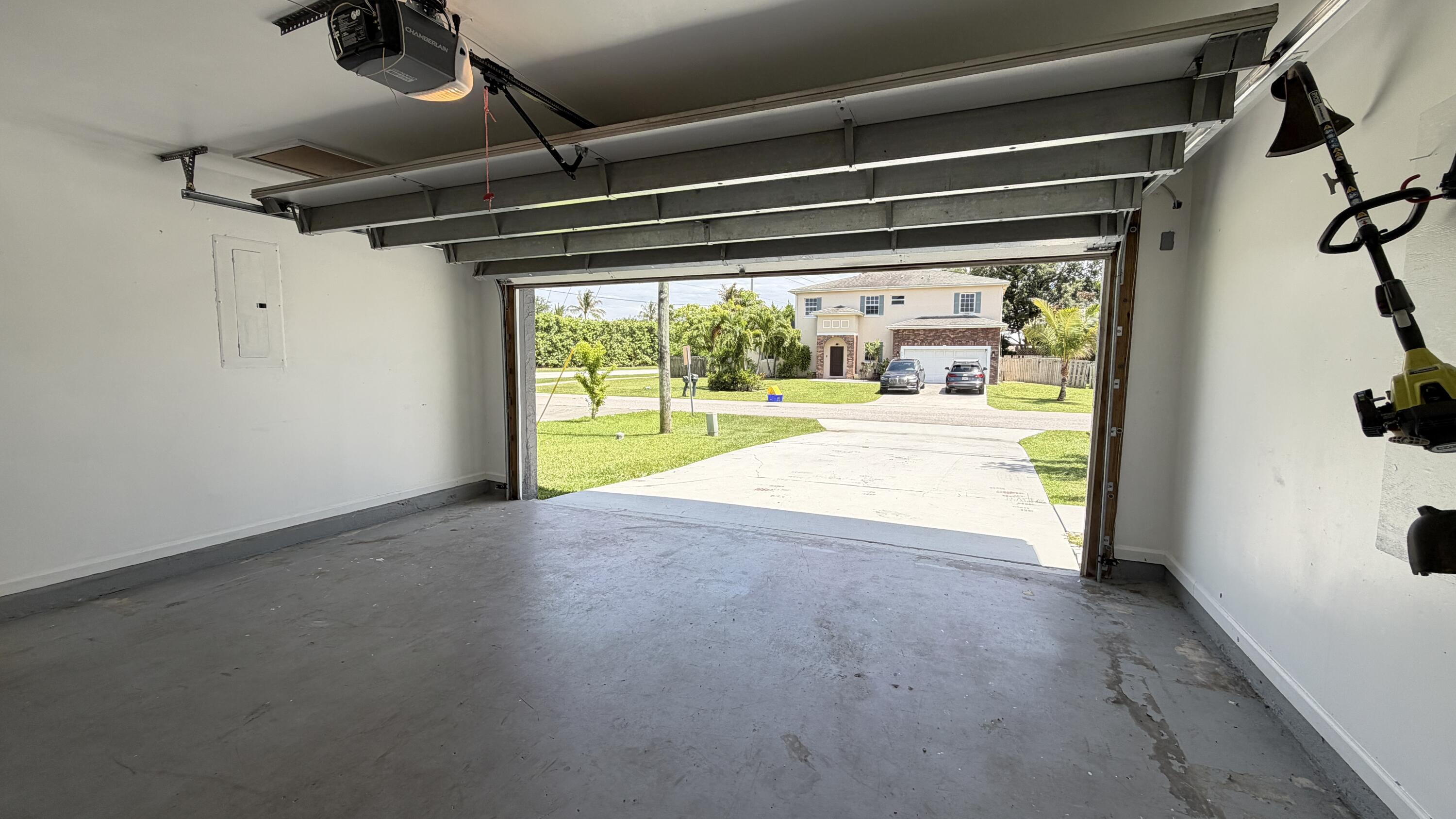 6048 Garrett, Jupiter FL 33458