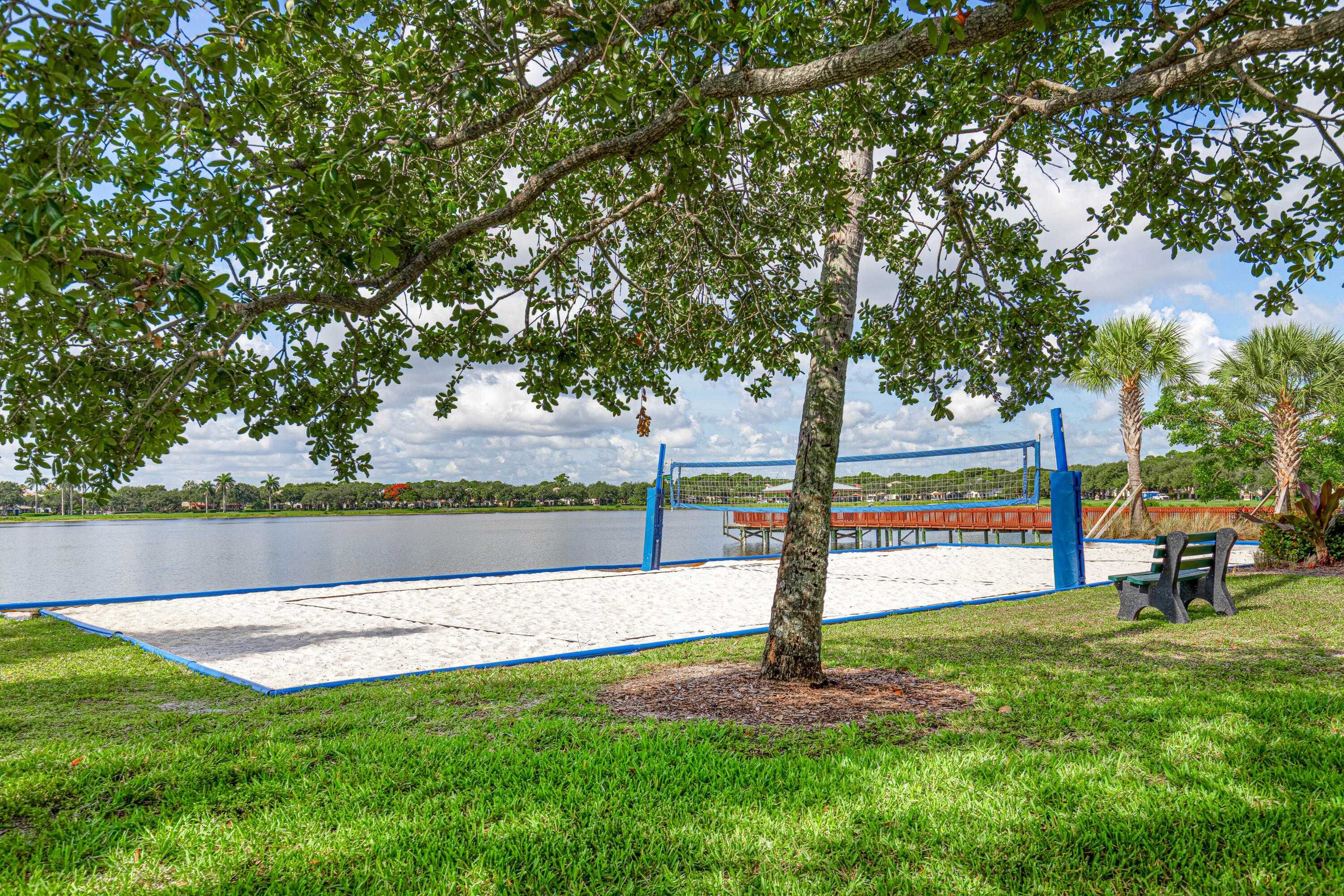 946 Mill Creek, Palm Beach Gardens FL 33410
